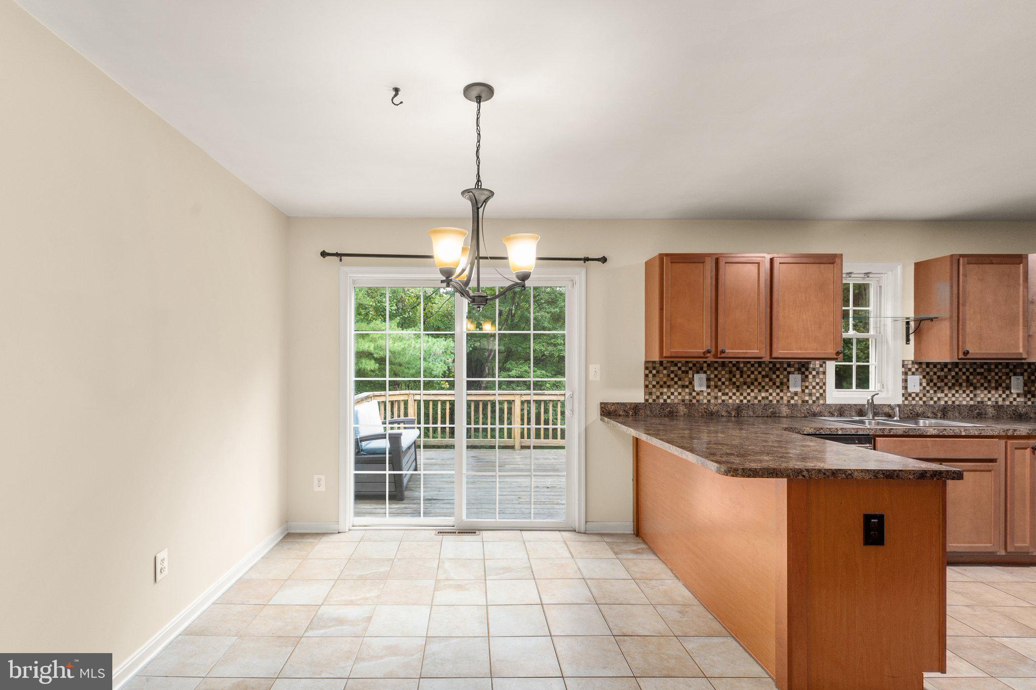 BRADFORD VILLAGE - Residential