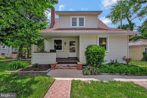 1307 Midvale Avenue, Catonsville, MD MLS: MDBC2125412