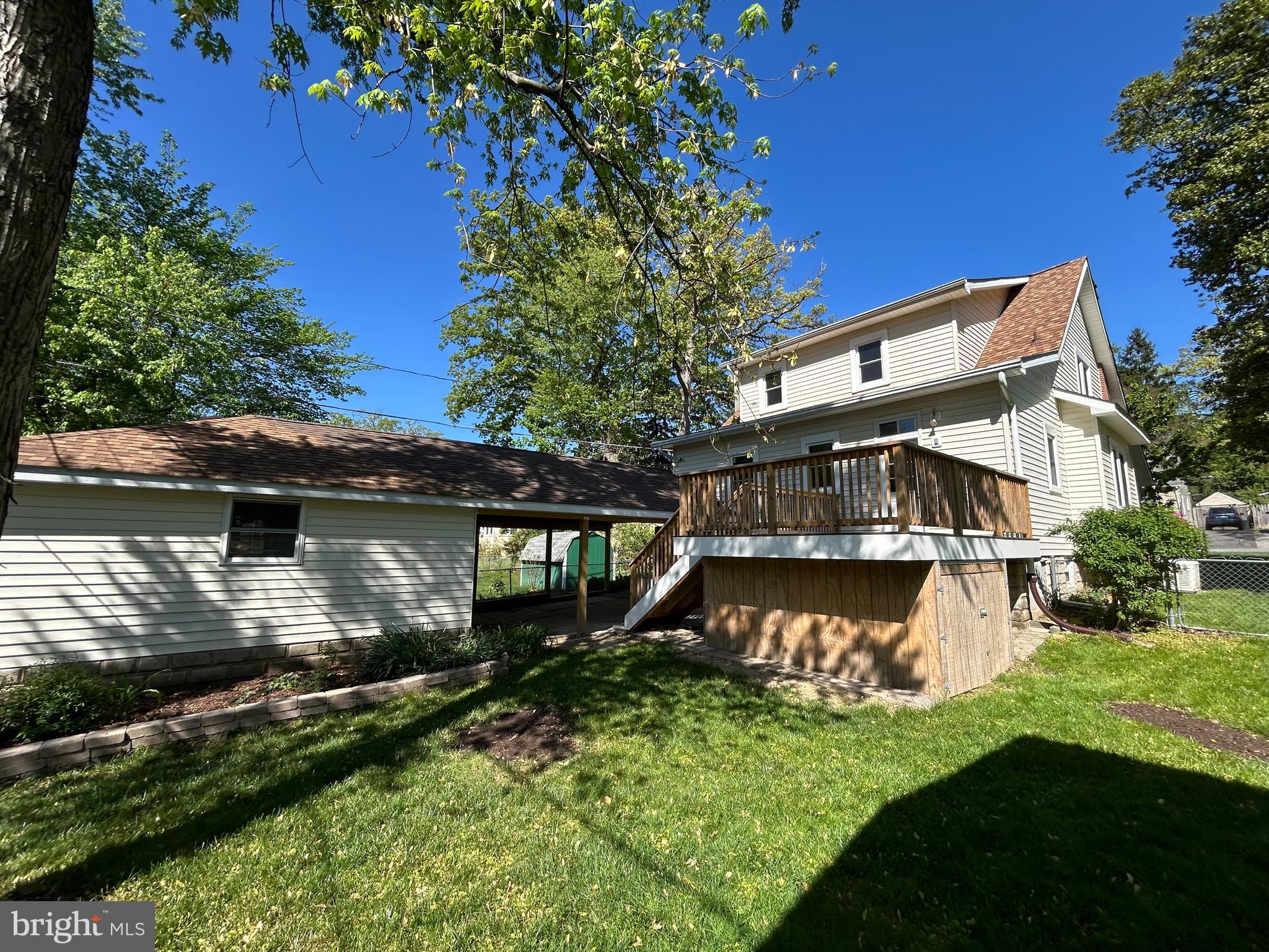 1307 MIDVALE AVENUE