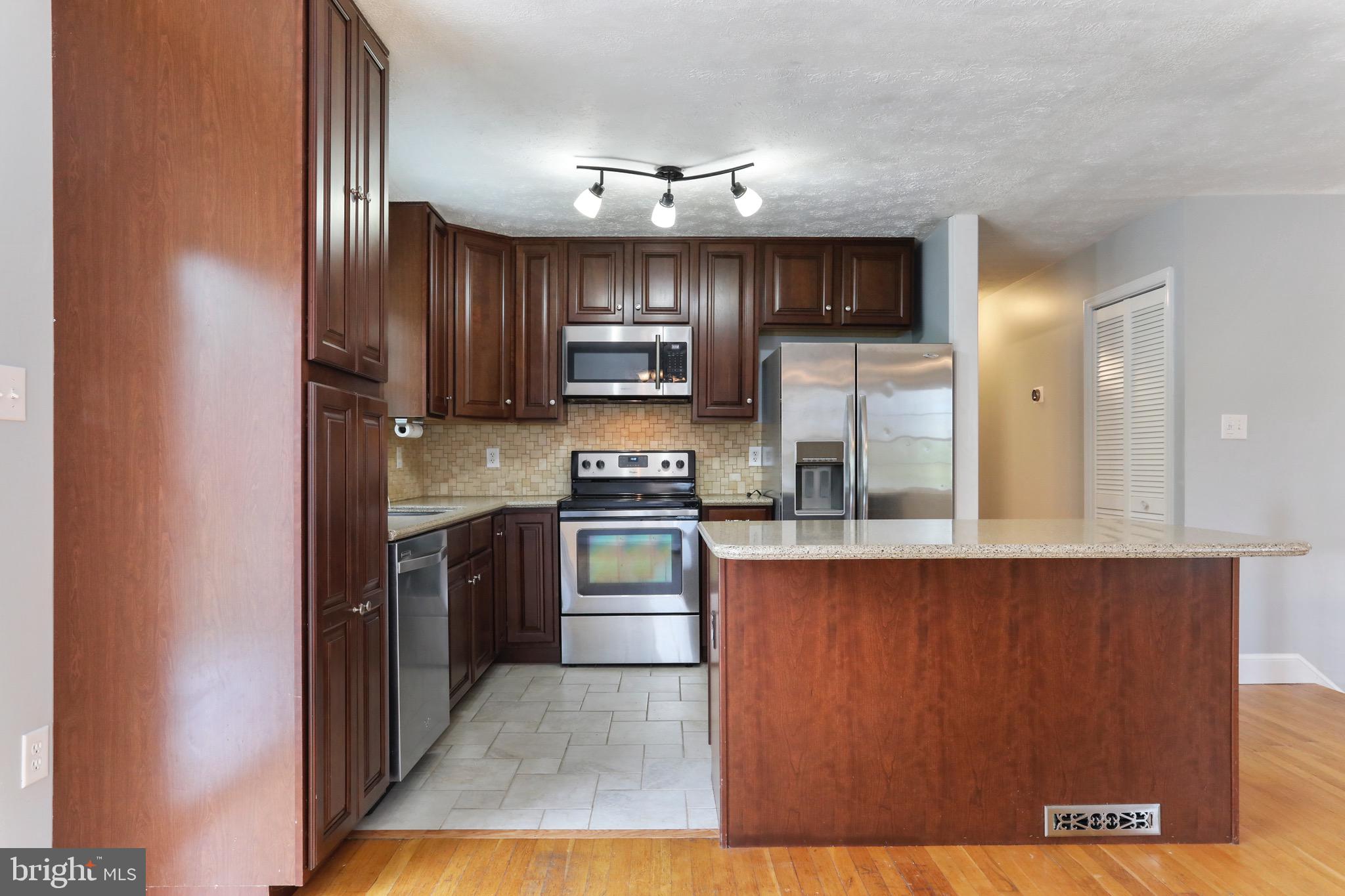 VISCOSE CITY - Residential