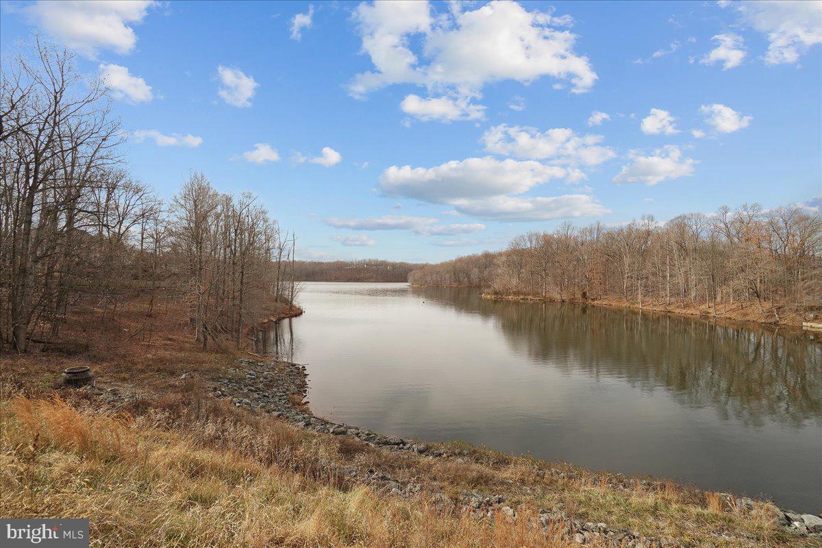 ASHMORE AT GERMANOWN COMMUNITY - Residential