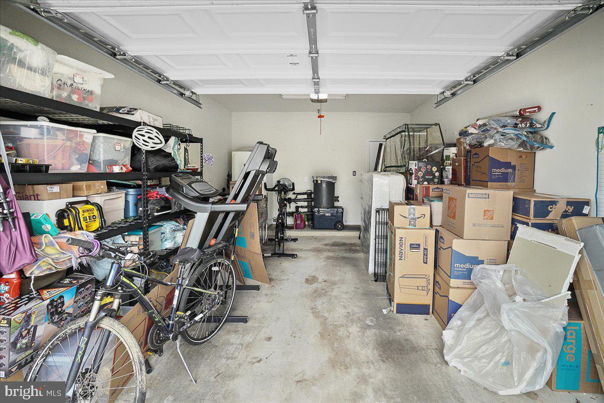 ASHMORE AT GERMANOWN COMMUNITY - Residential