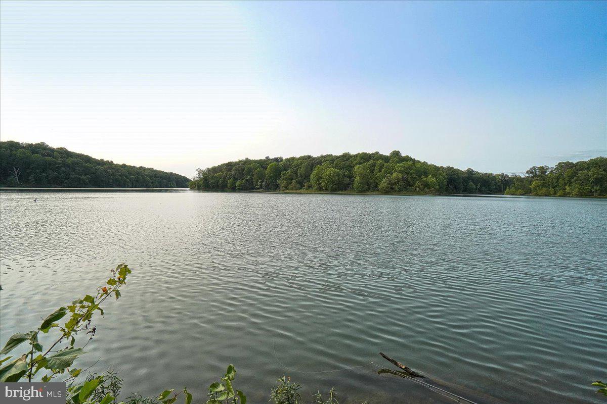 ASHMORE AT GERMANOWN COMMUNITY - Residential