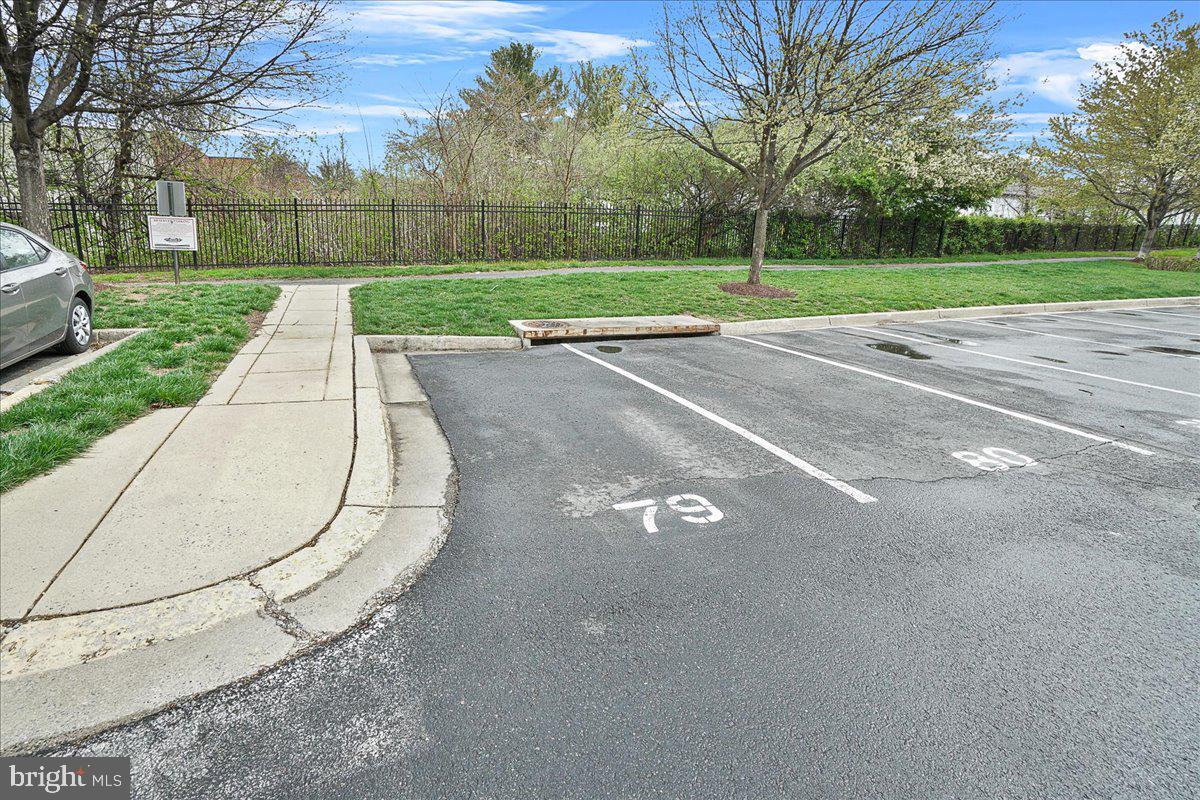 ASHMORE AT GERMANOWN COMMUNITY - Residential