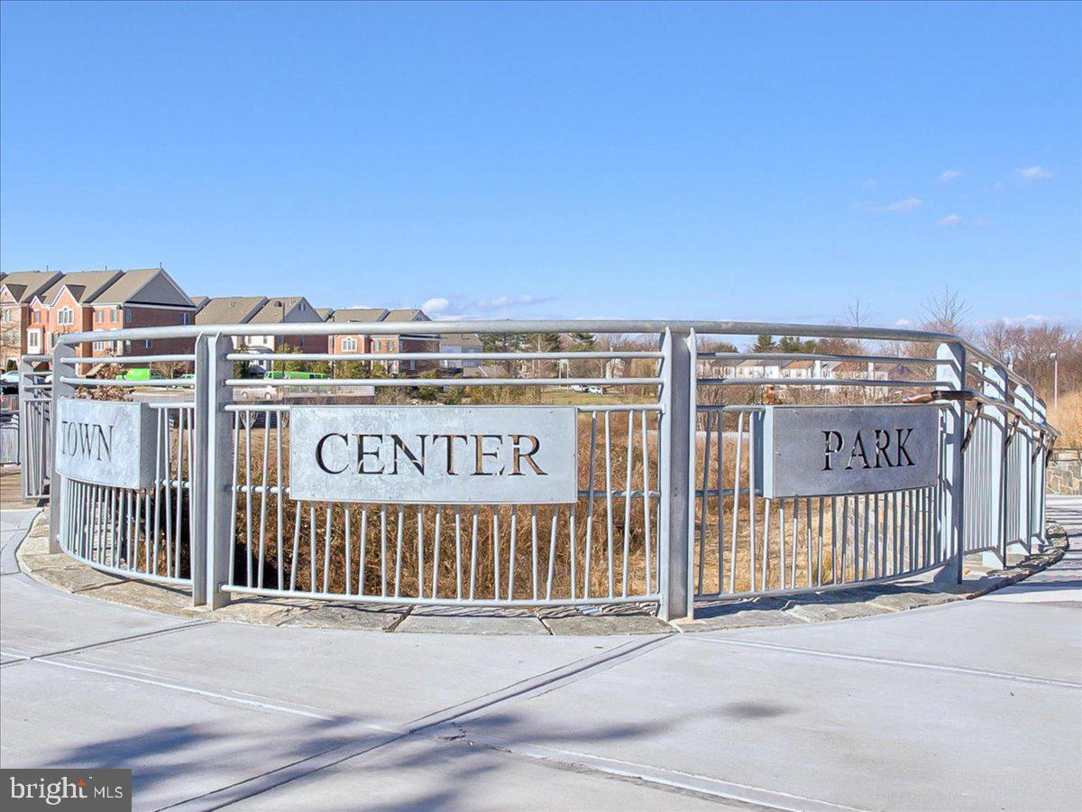 ASHMORE AT GERMANOWN COMMUNITY - Residential