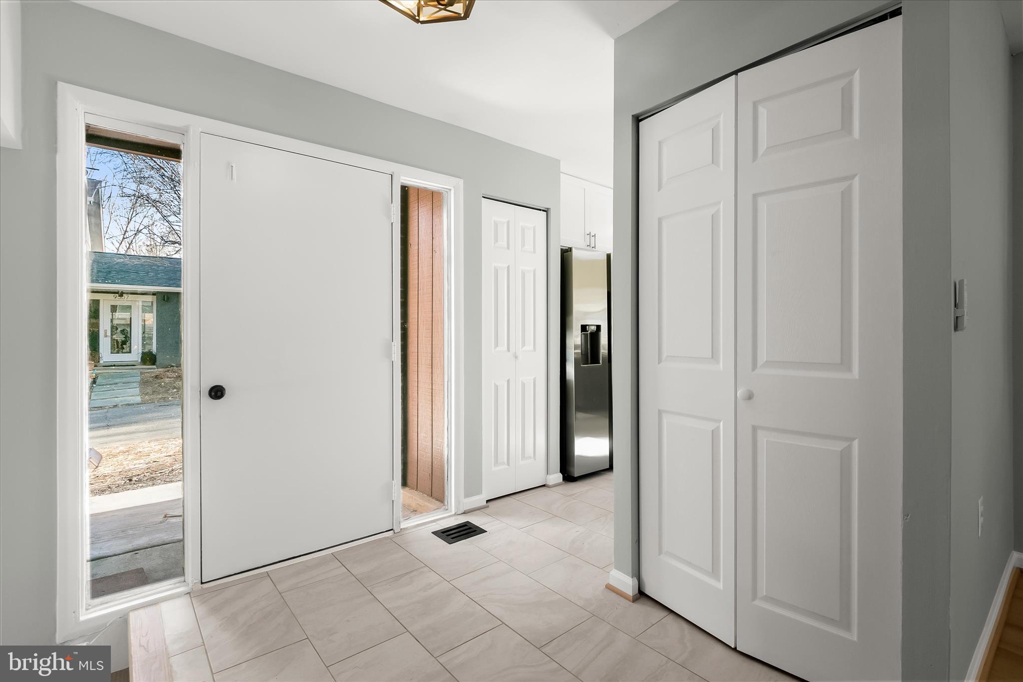 VILLAGE OF OAKLAND MILLS - Residential