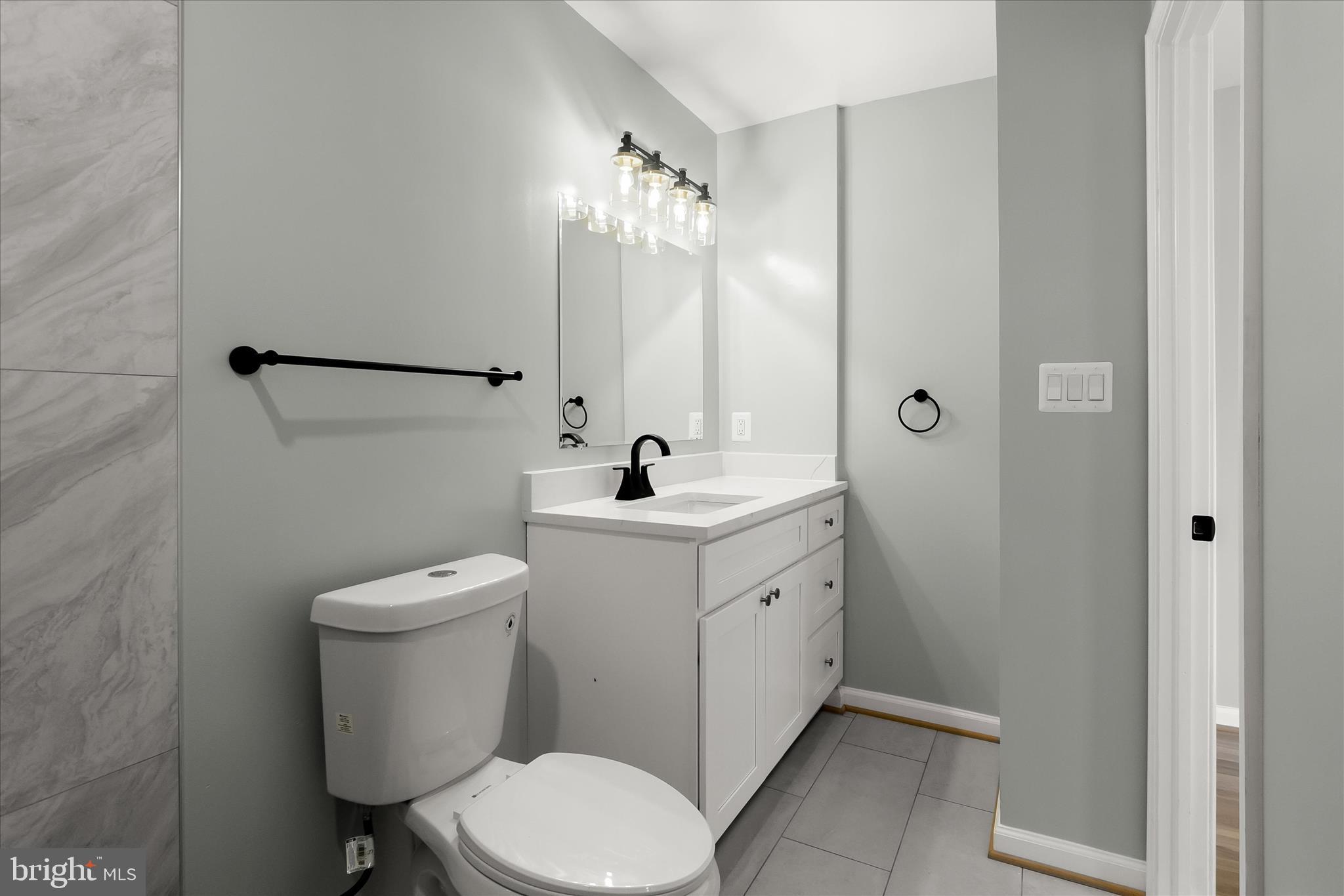 VILLAGE OF OAKLAND MILLS - Residential