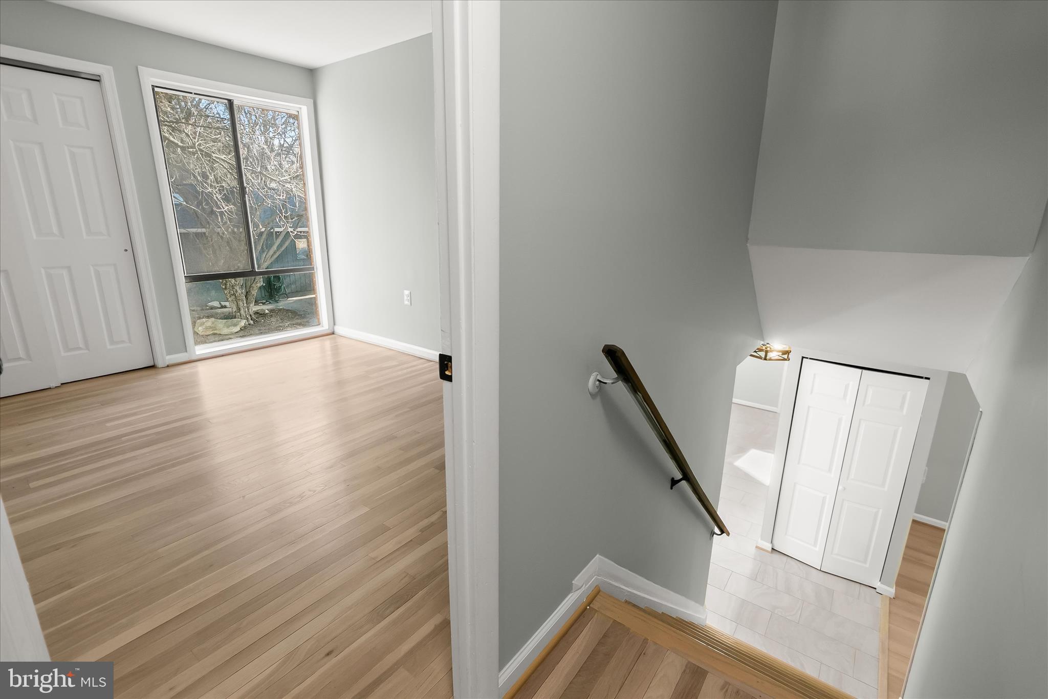 VILLAGE OF OAKLAND MILLS - Residential