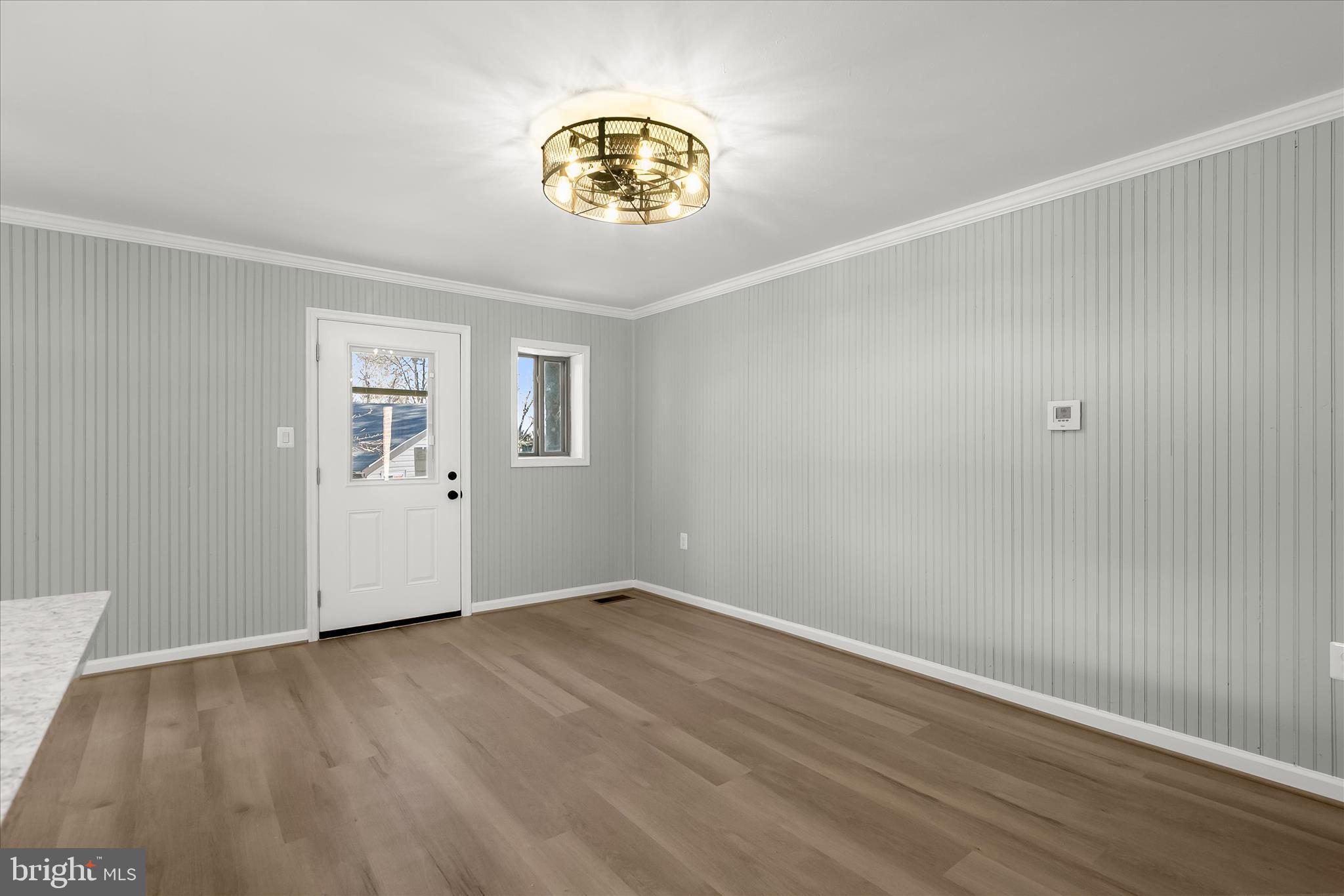 VILLAGE OF OAKLAND MILLS - Residential