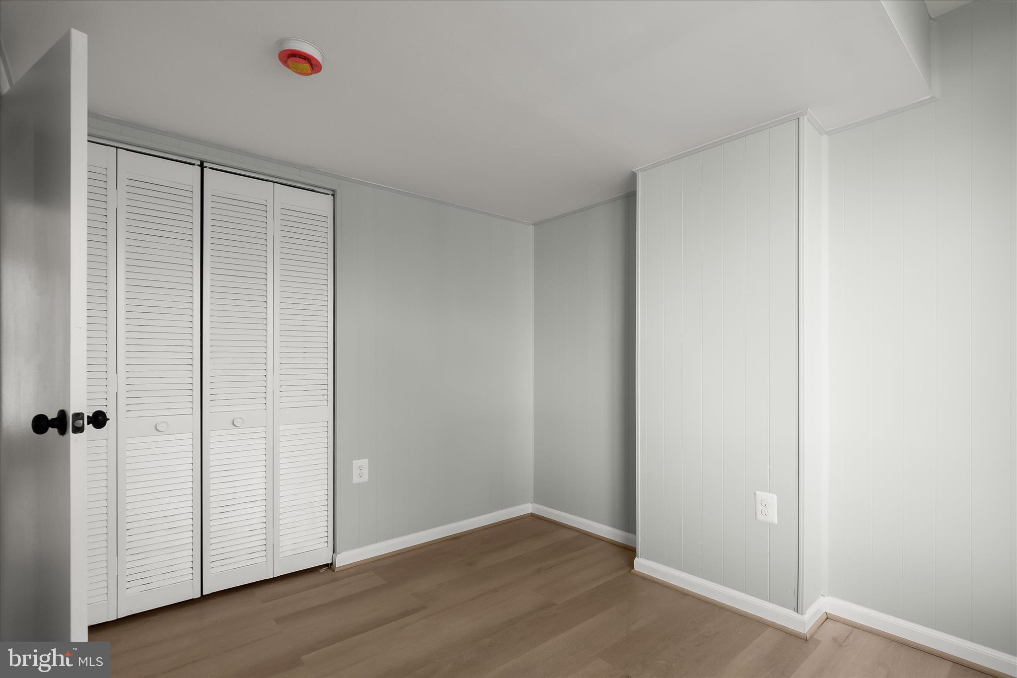 VILLAGE OF OAKLAND MILLS - Residential