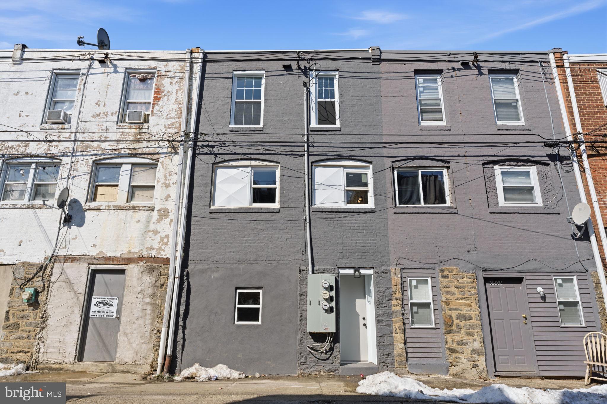 ELMWOOD PARK - Residential Income