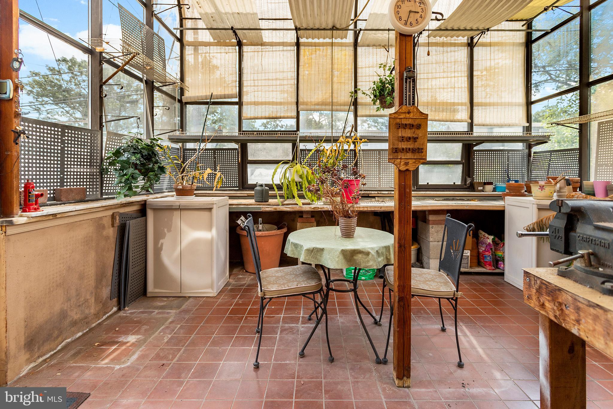 FOREST PARK - Residential