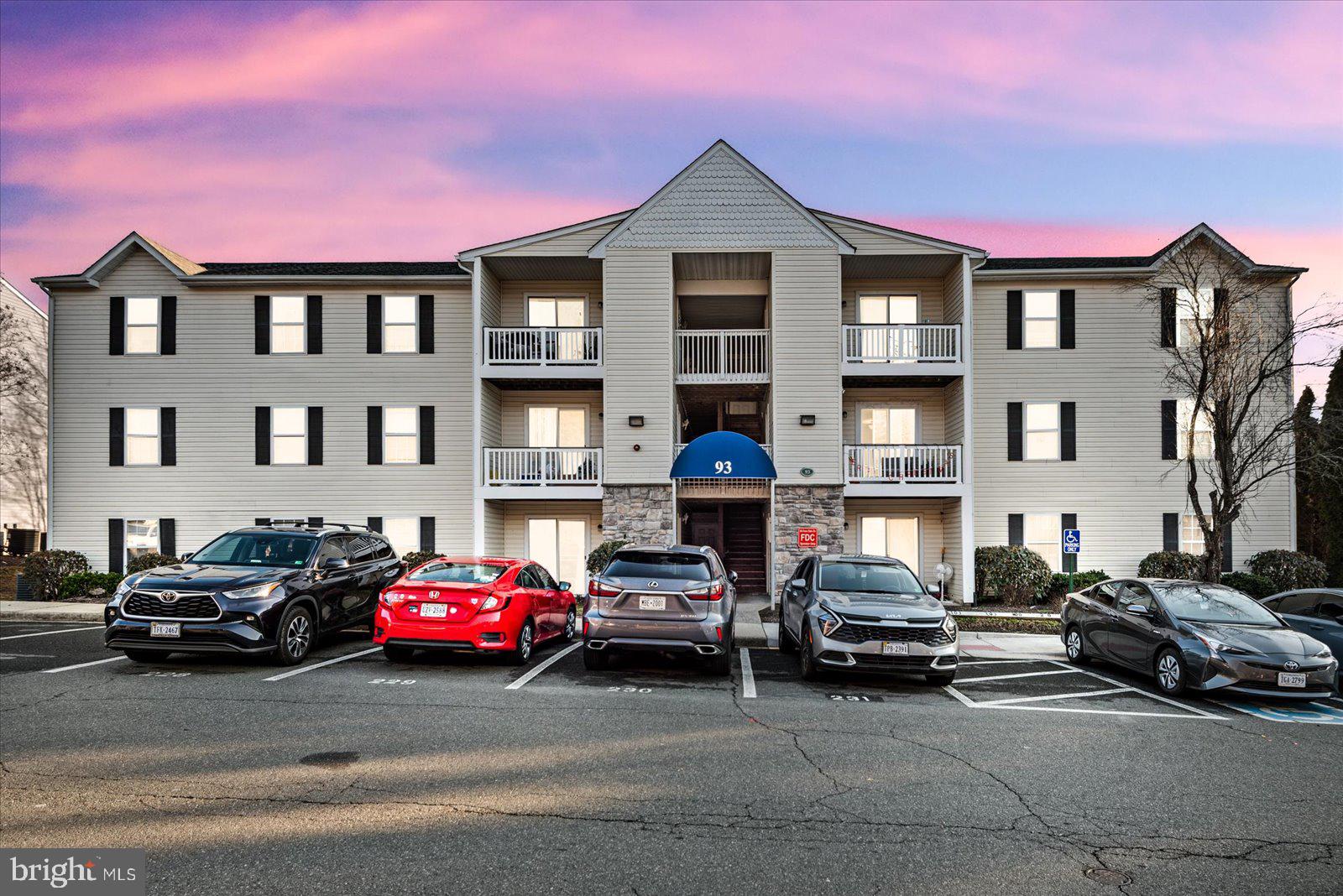 CARRIAGE POINTE AT AQUIA - Residential