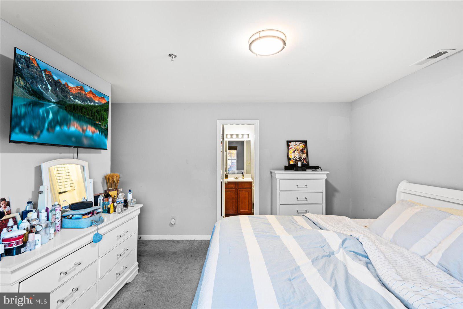 CARRIAGE POINTE AT AQUIA - Residential