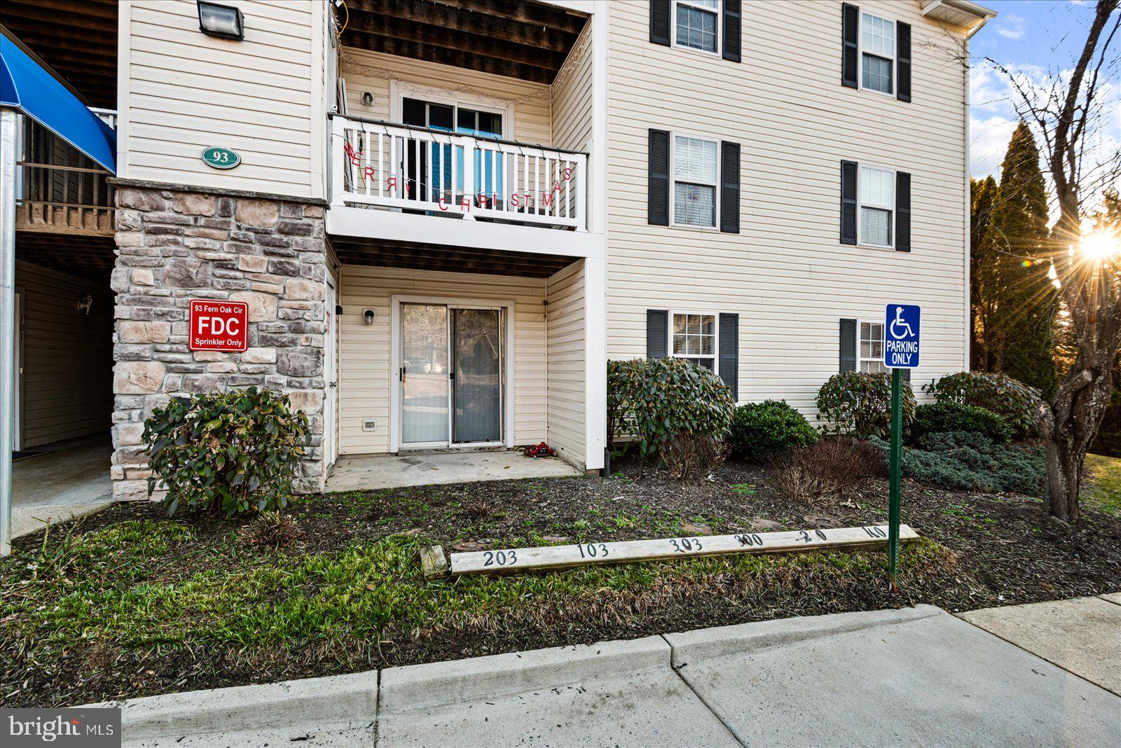 CARRIAGE POINTE AT AQUIA - Residential