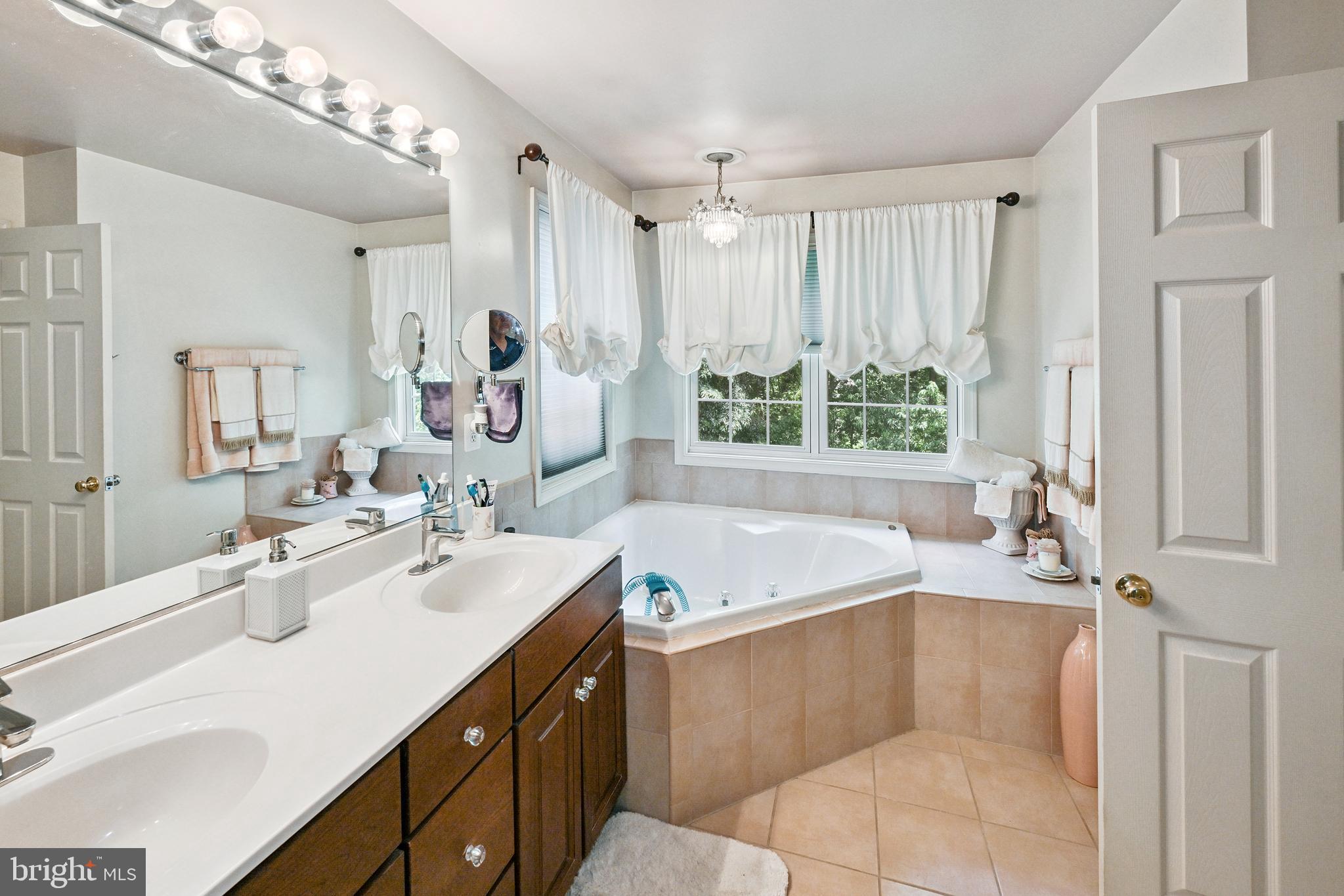 ROSEBERRY - Residential