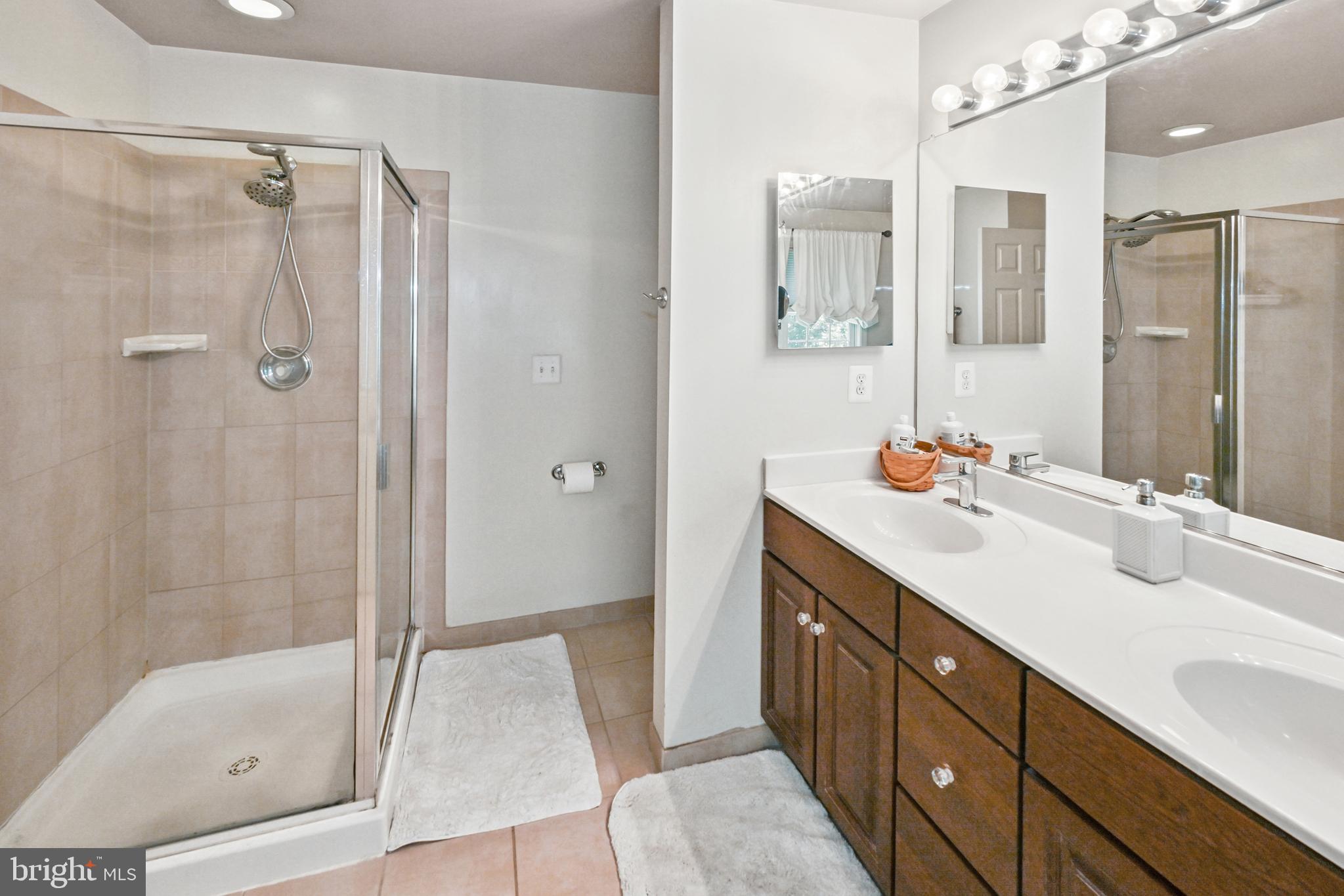 ROSEBERRY - Residential