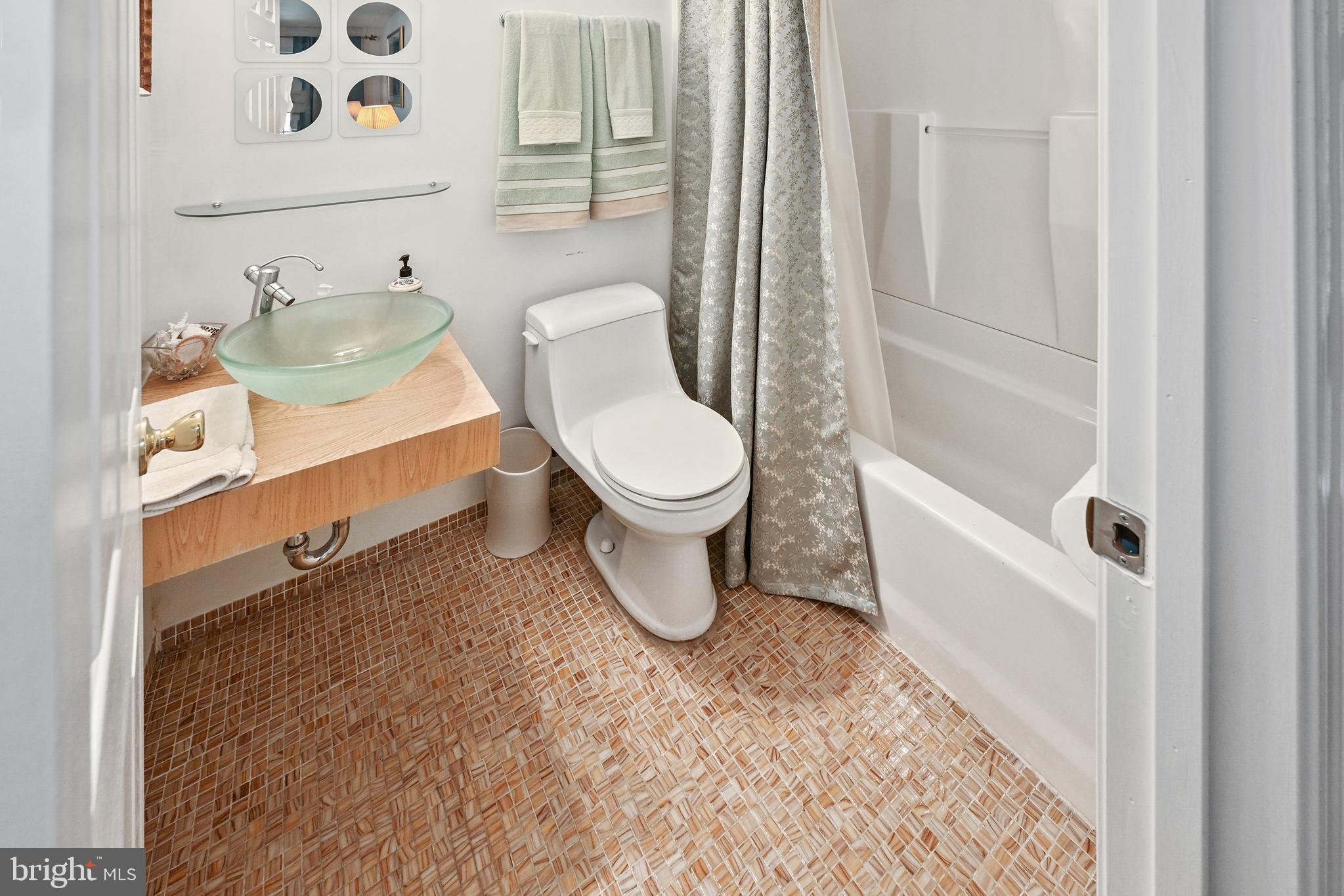 ROSEBERRY - Residential