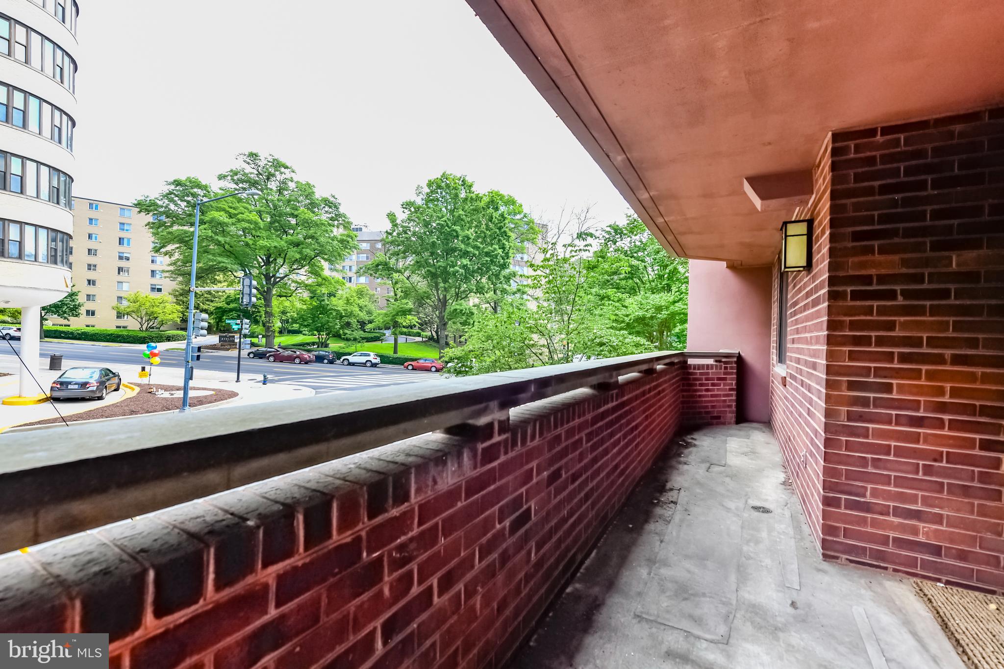 NORTH CLEVELAND PARK - Residential Lease