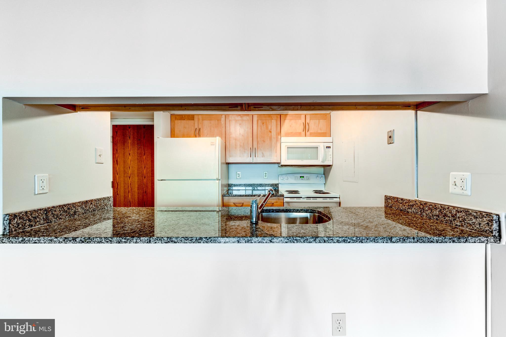NORTH CLEVELAND PARK - Residential Lease
