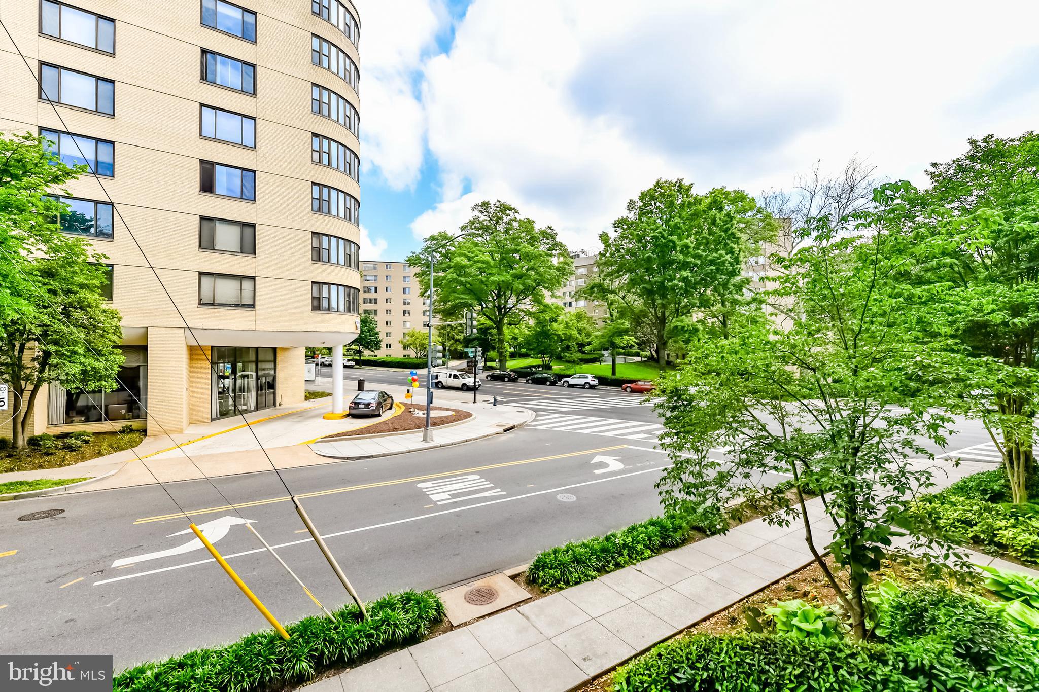 NORTH CLEVELAND PARK - Residential Lease