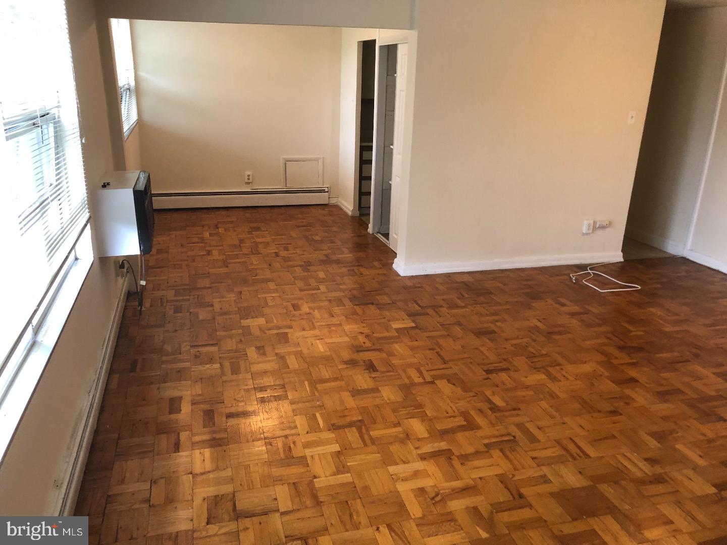 RADNOR HOUSE - Residential Lease