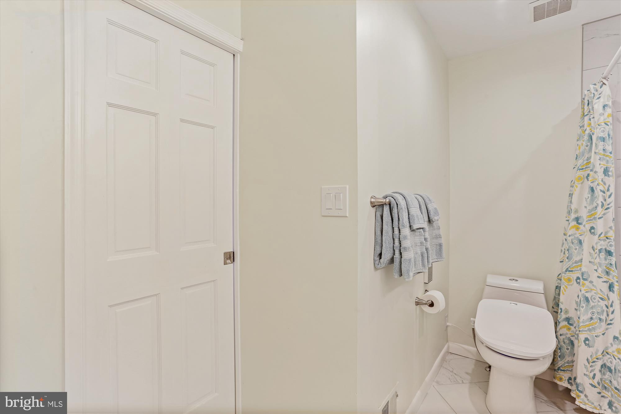 CHURCHILL TOWN SECTOR - Residential