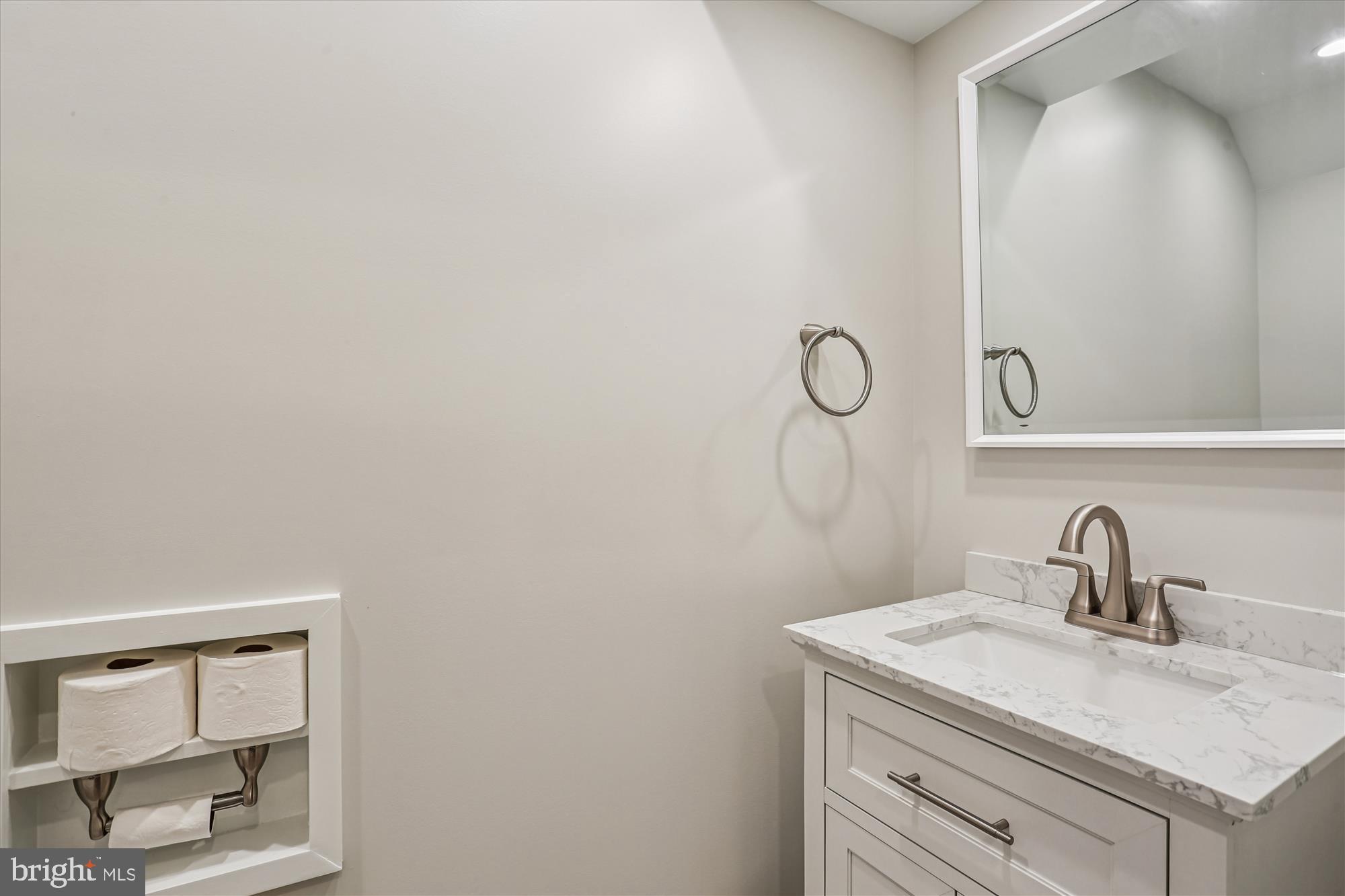 CHURCHILL TOWN SECTOR - Residential