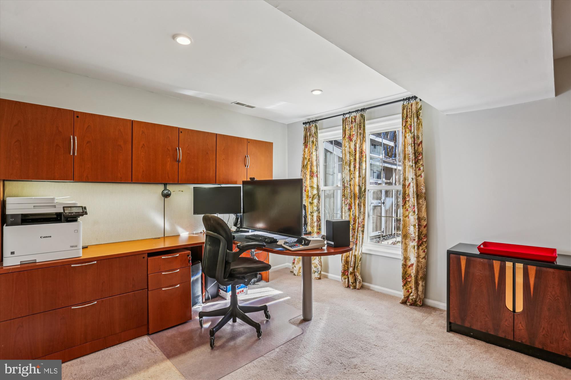 CHURCHILL TOWN SECTOR - Residential