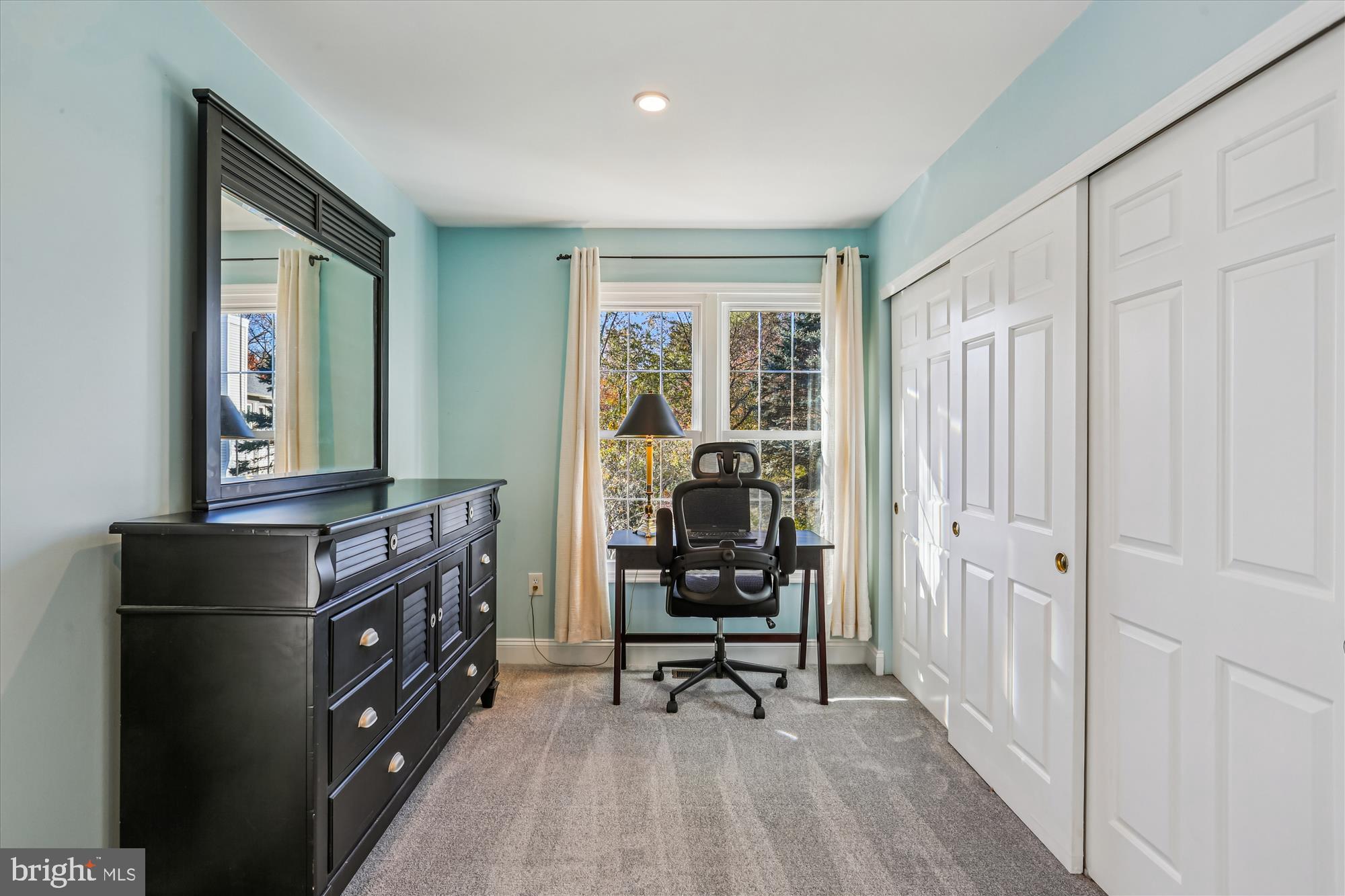 CHURCHILL TOWN SECTOR - Residential