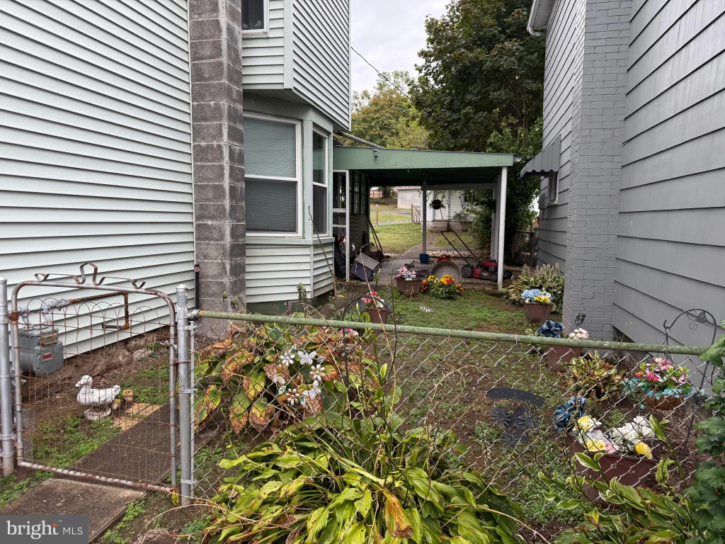 265 W 5th Street, Lewistown, PA 17044