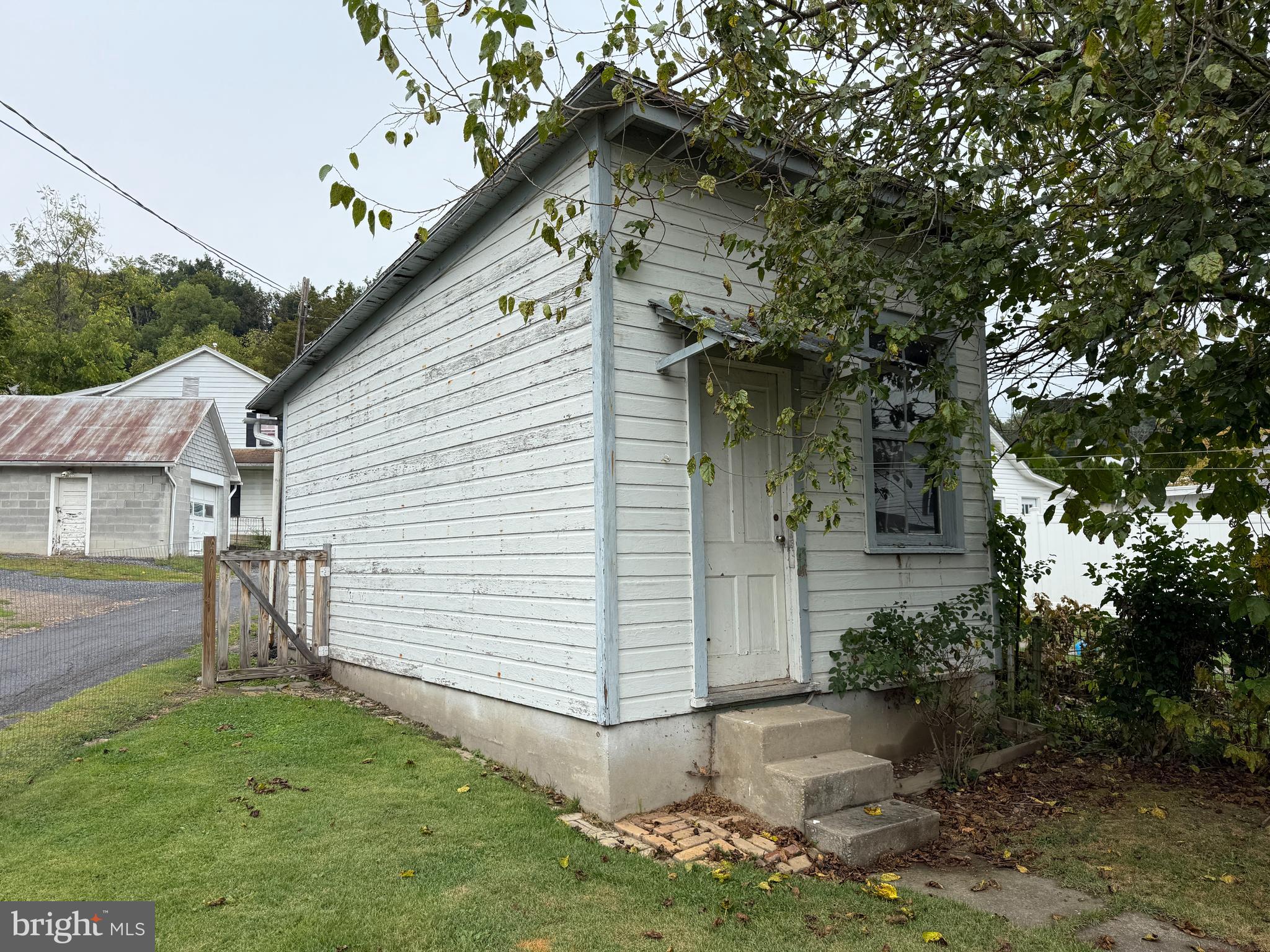 LEWISTOWN BORO - Residential