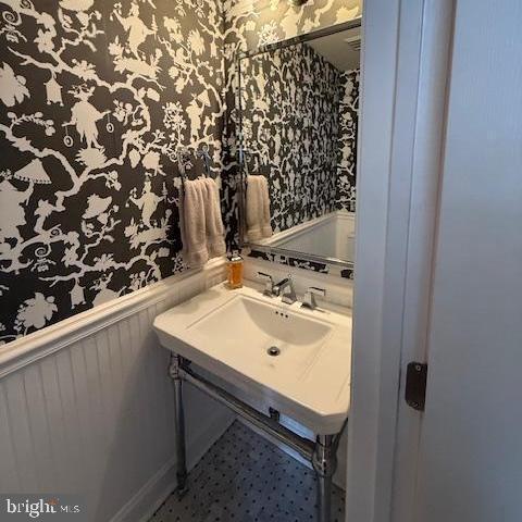 MCHENRY POINTE - Residential