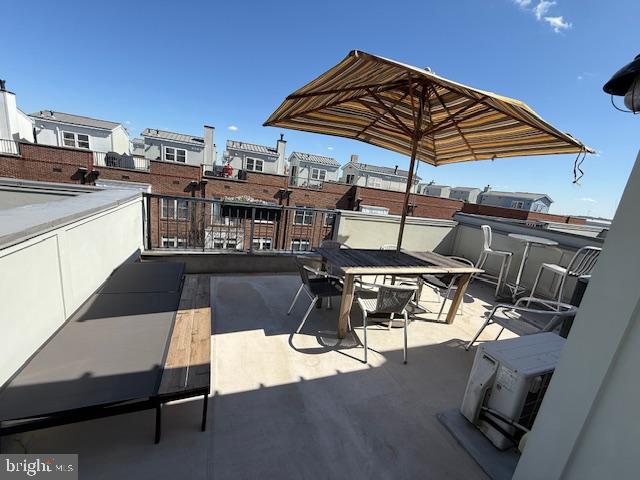 MCHENRY POINTE - Residential