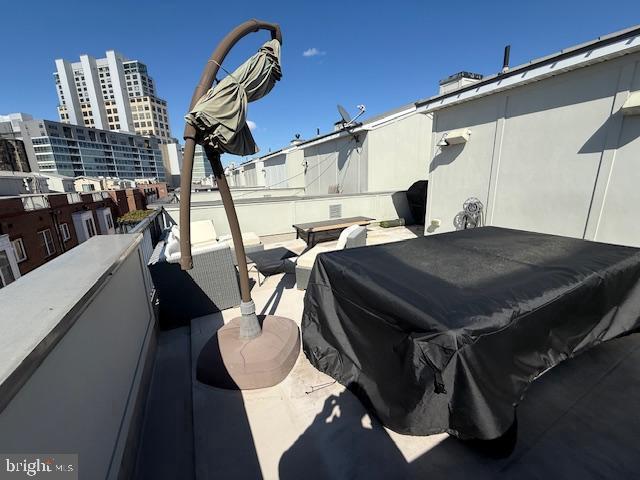 MCHENRY POINTE - Residential