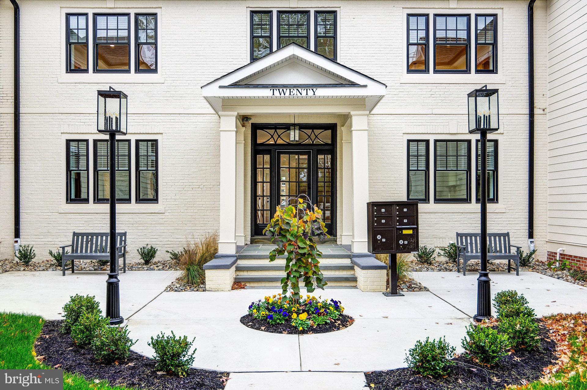 20 E REDMAN AVENUE UNIT C