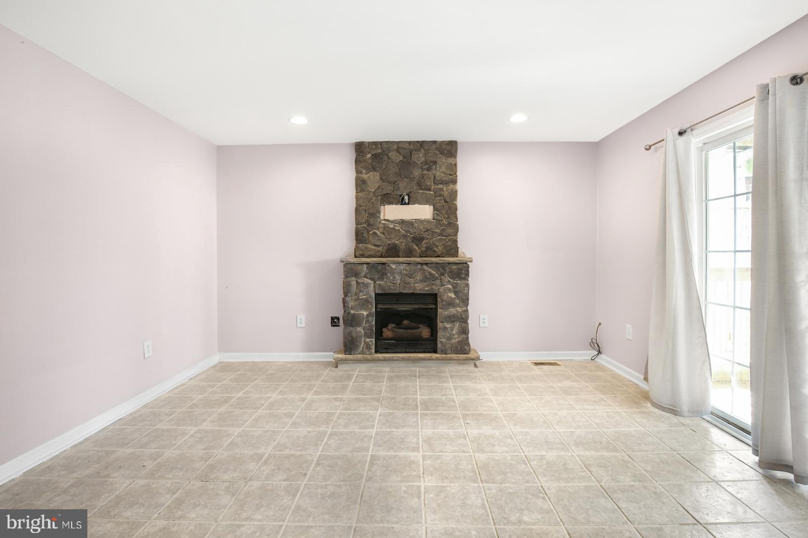 CALLOWHILL - Residential Lease