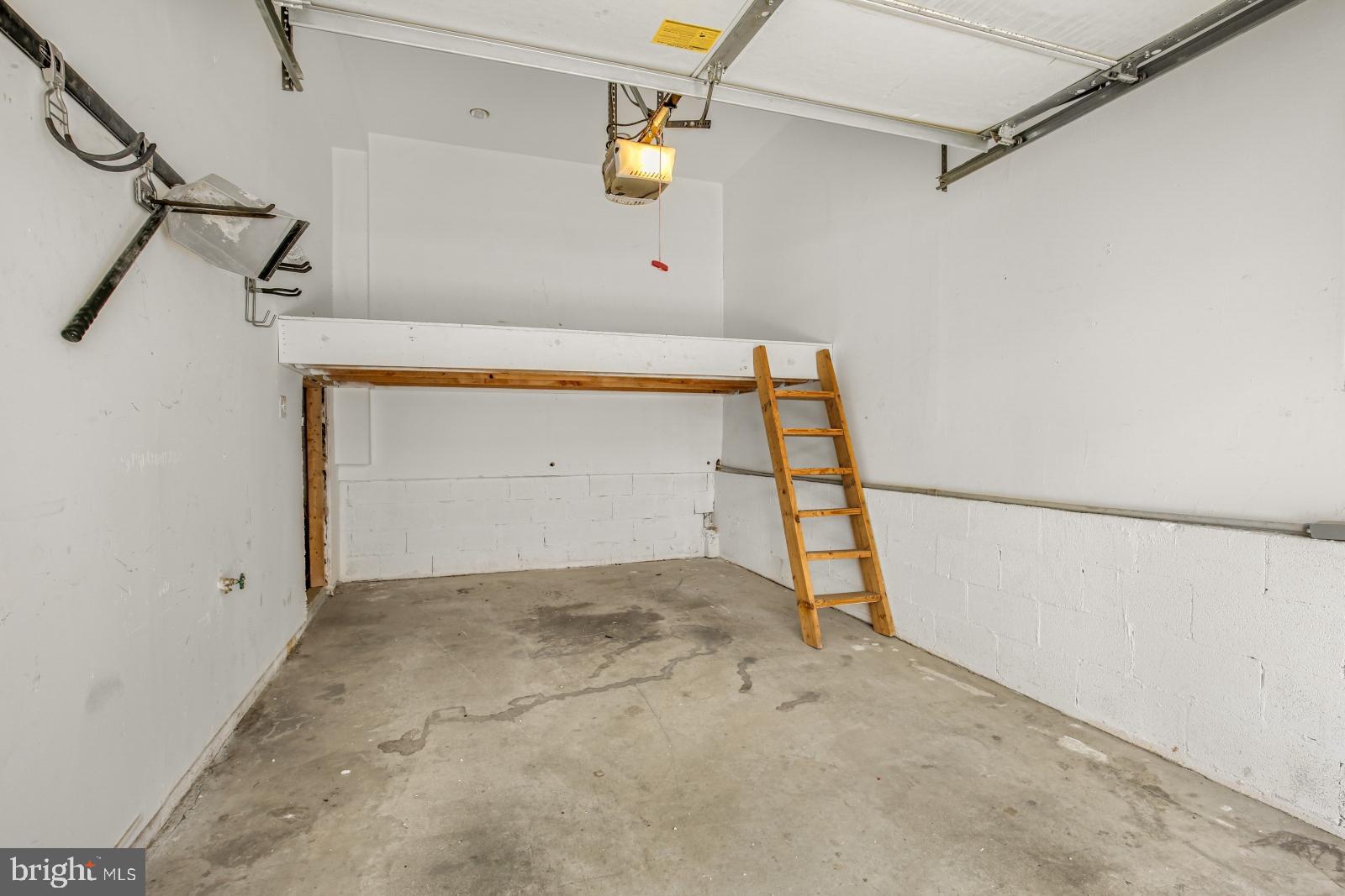 CALLOWHILL - Residential Lease