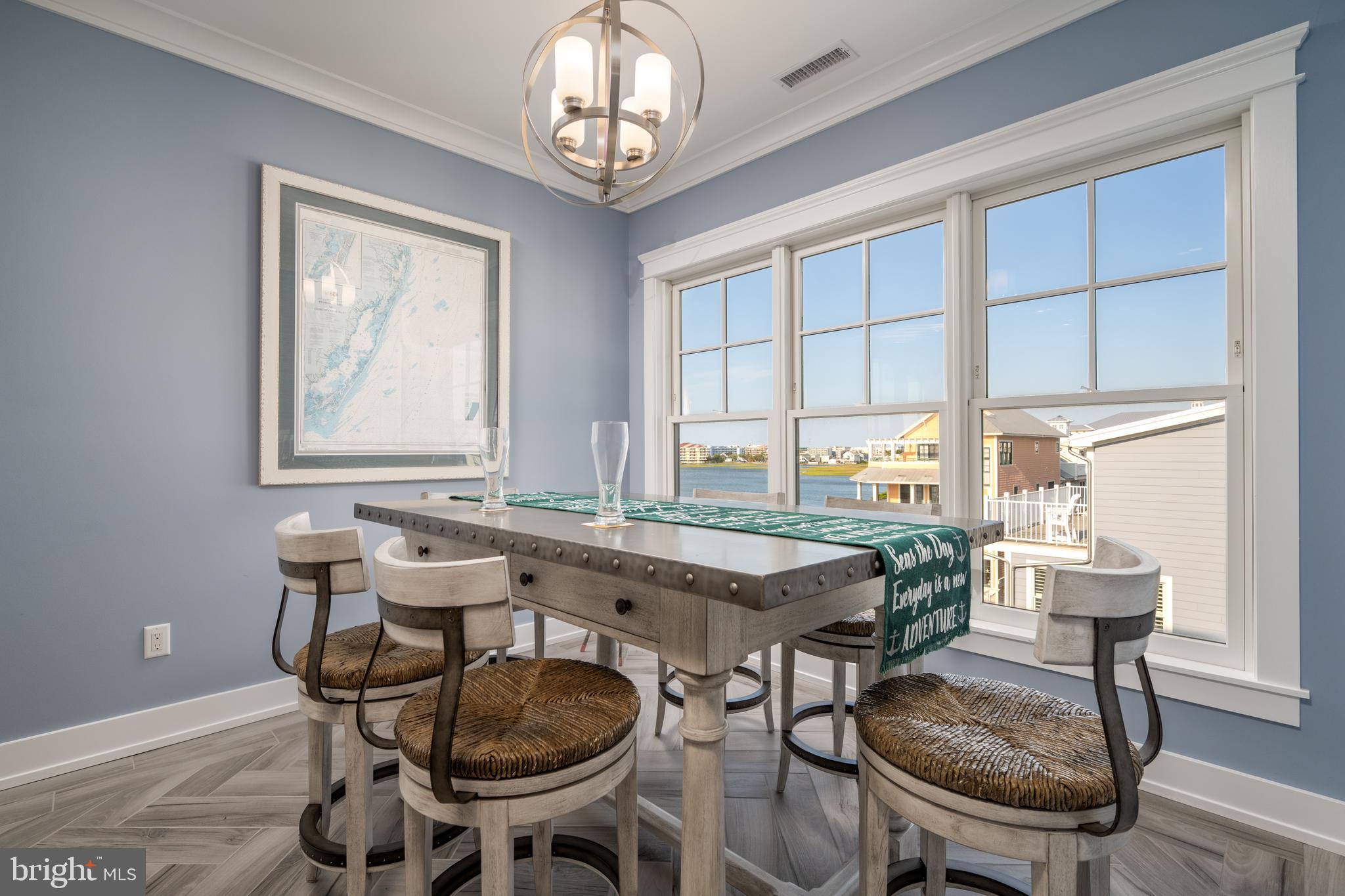 SUNSET ISLAND - Residential