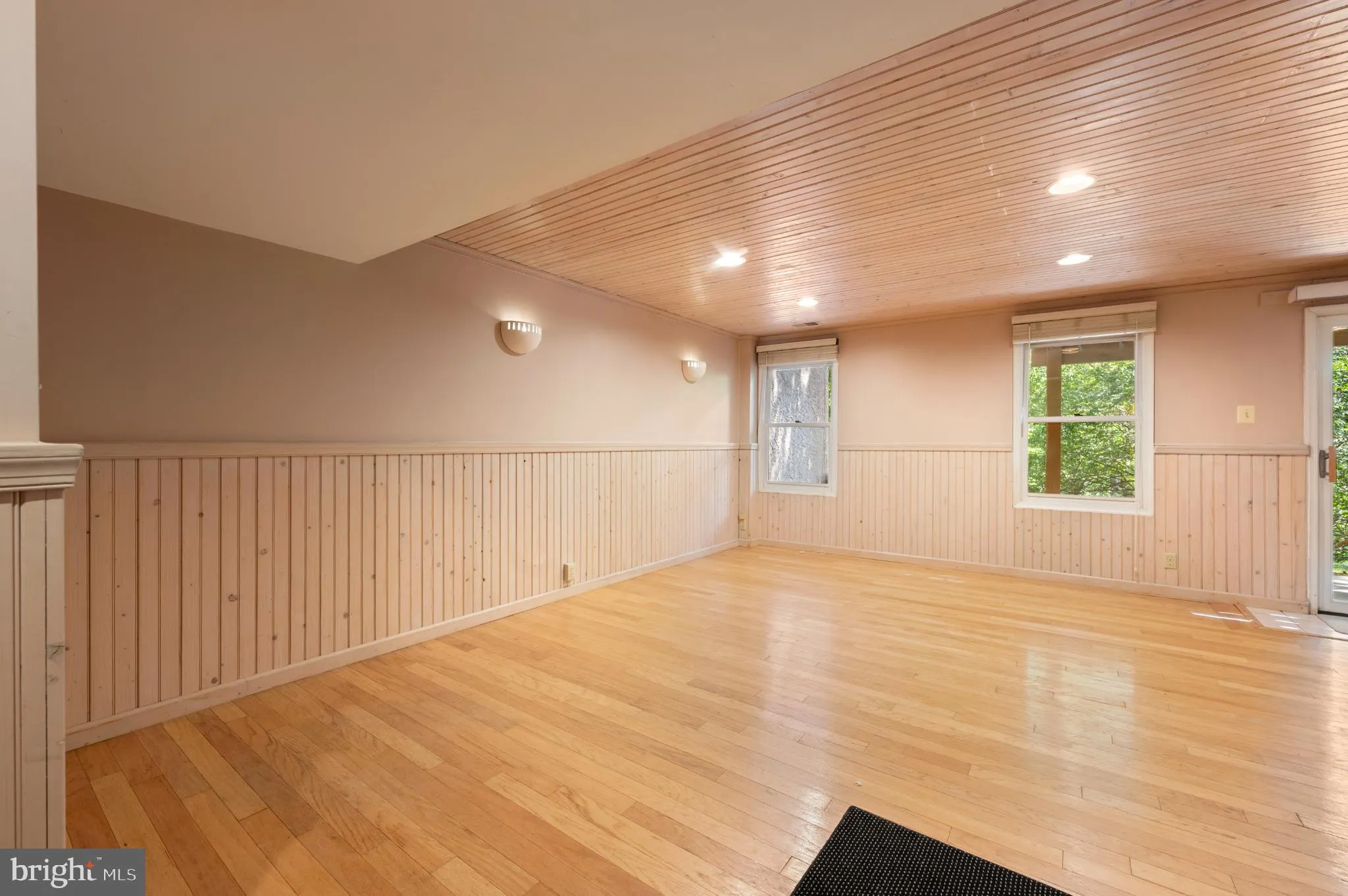 Chesterbrook, Pennsylvania 19087, United States, 3 Bedrooms Bedrooms, ,3 BathroomsBathrooms,Residential,Active,203349