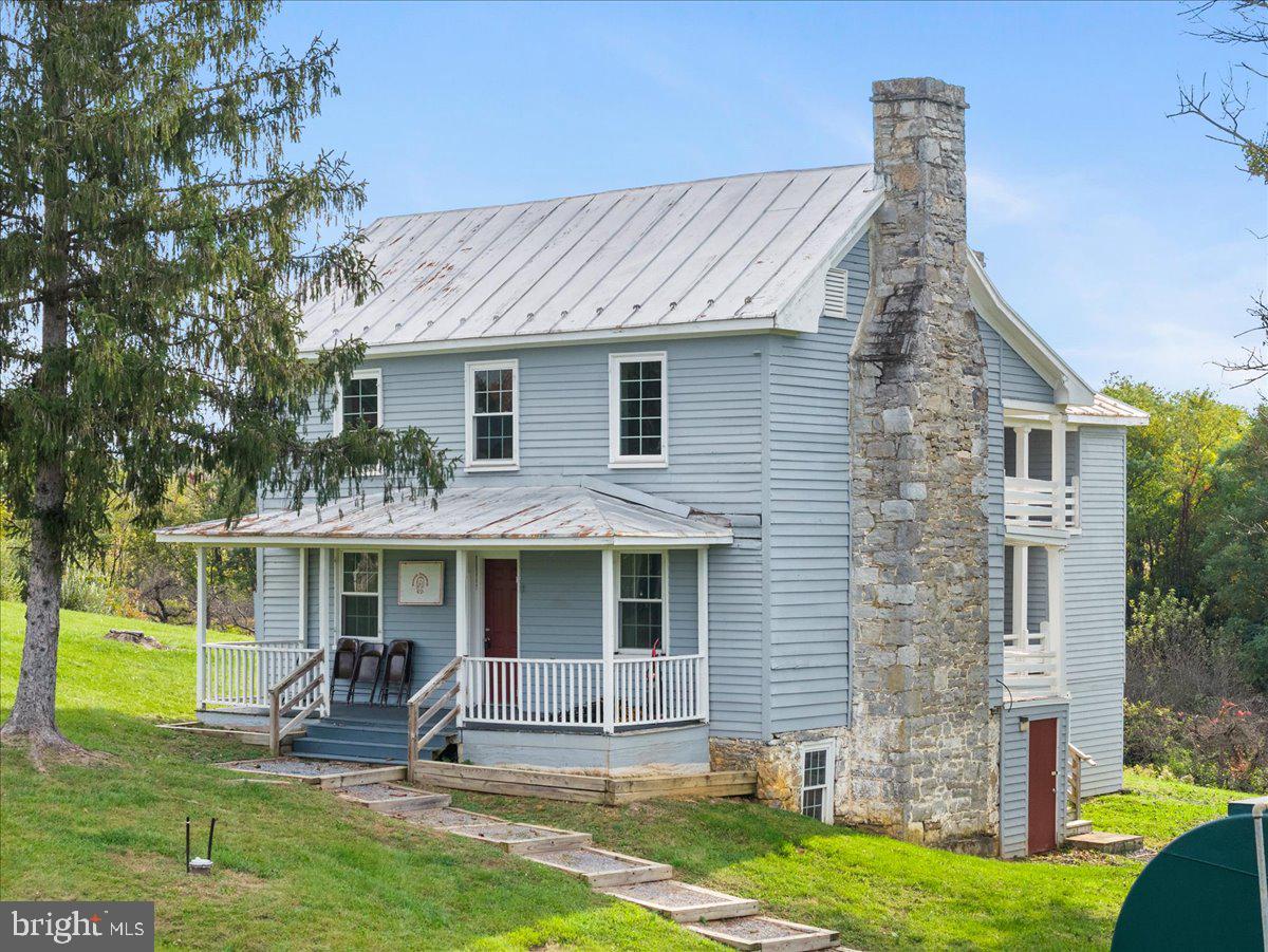 4035 CEDAR CREEK GRADE