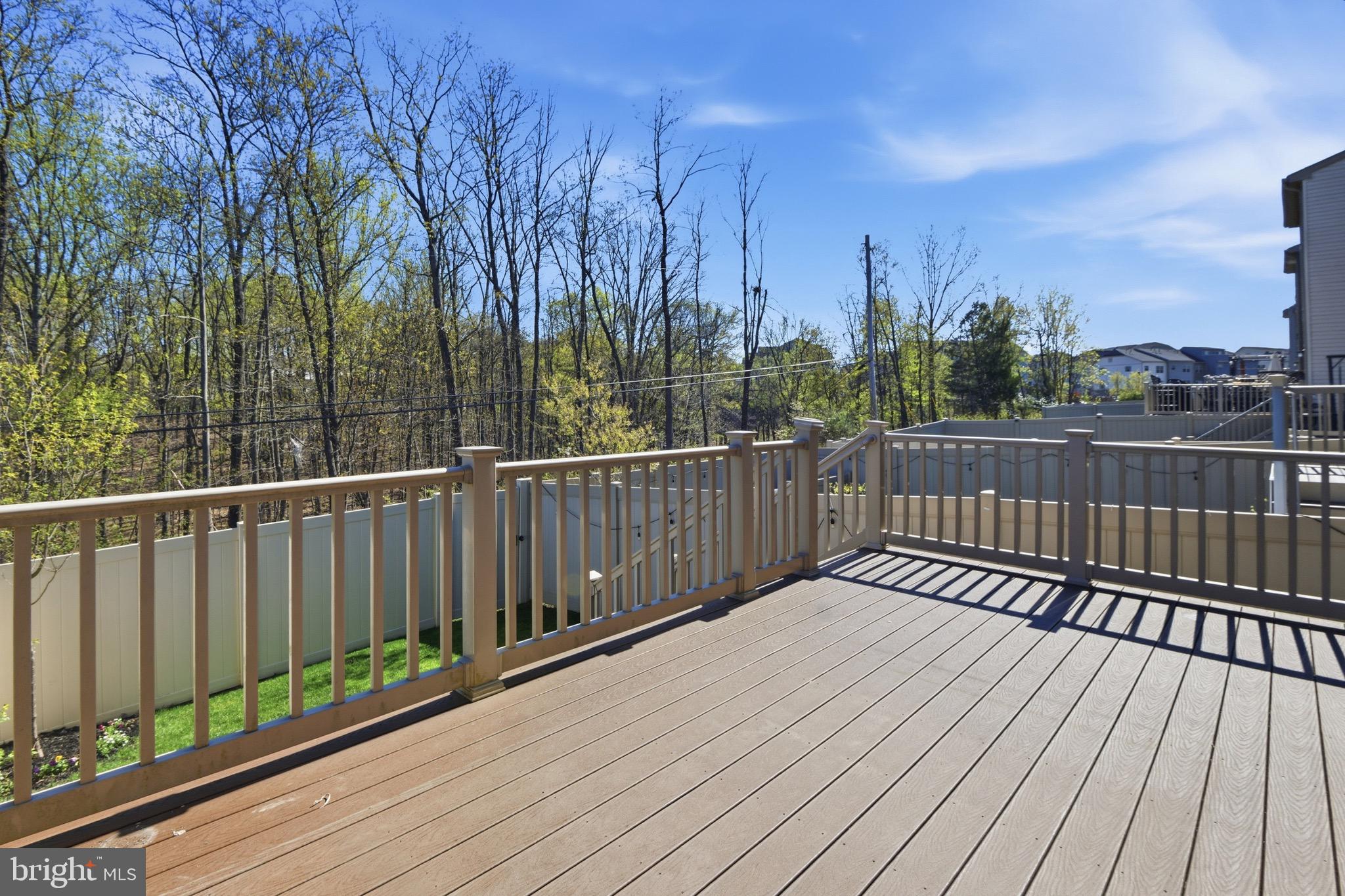 LAKE LINGANORE OAKDALE - Residential