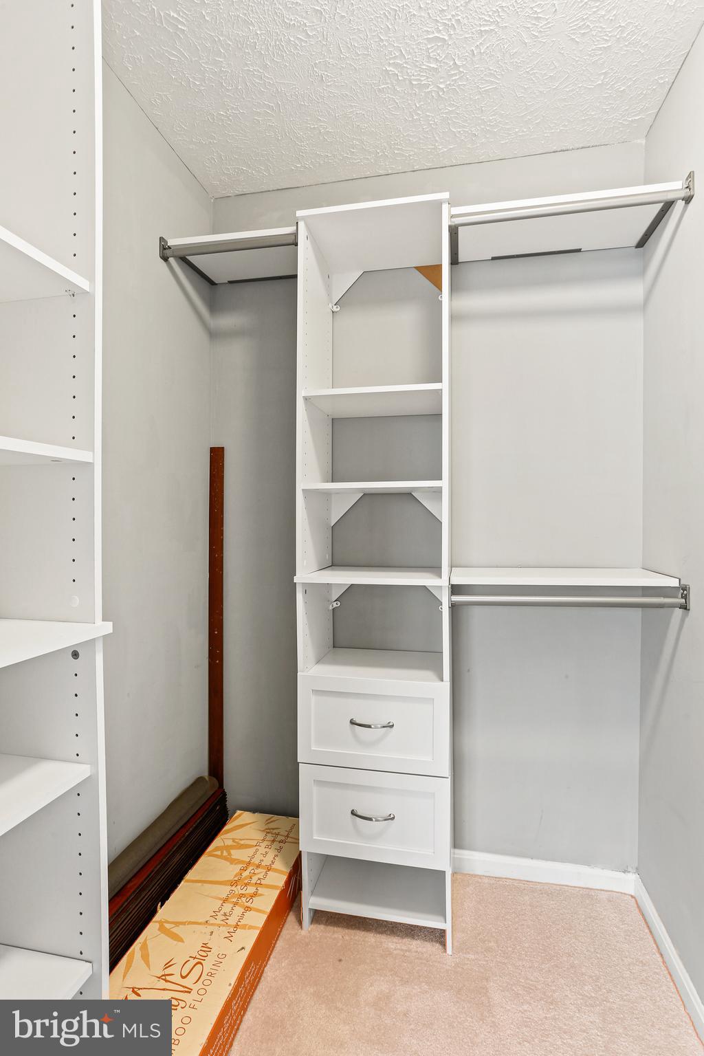 WINDGATE CONDO - Residential