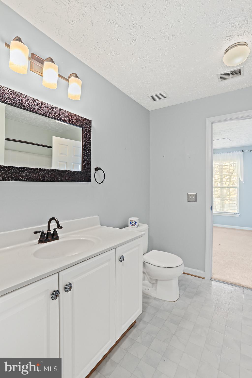 WINDGATE CONDO - Residential