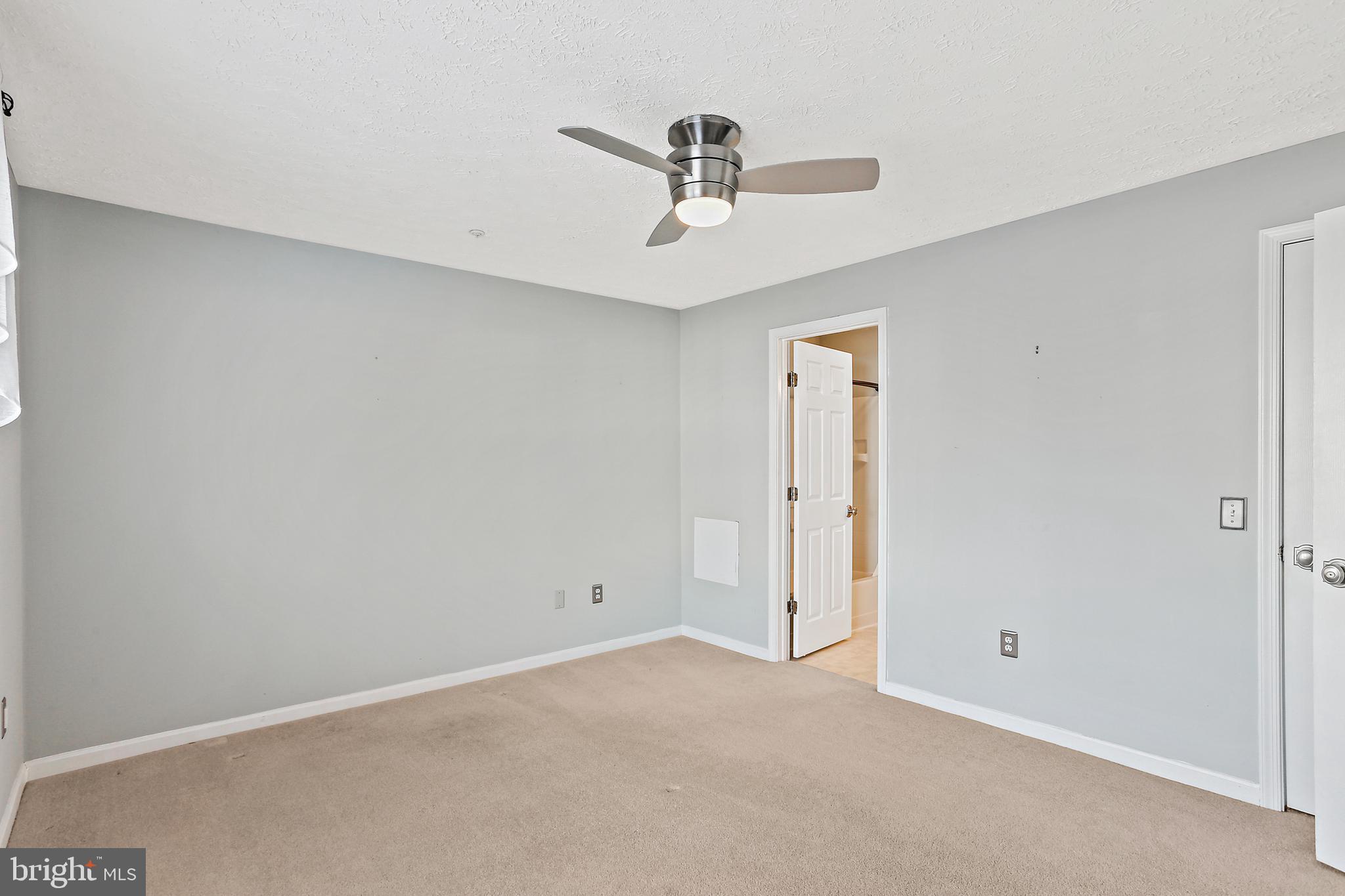 WINDGATE CONDO - Residential