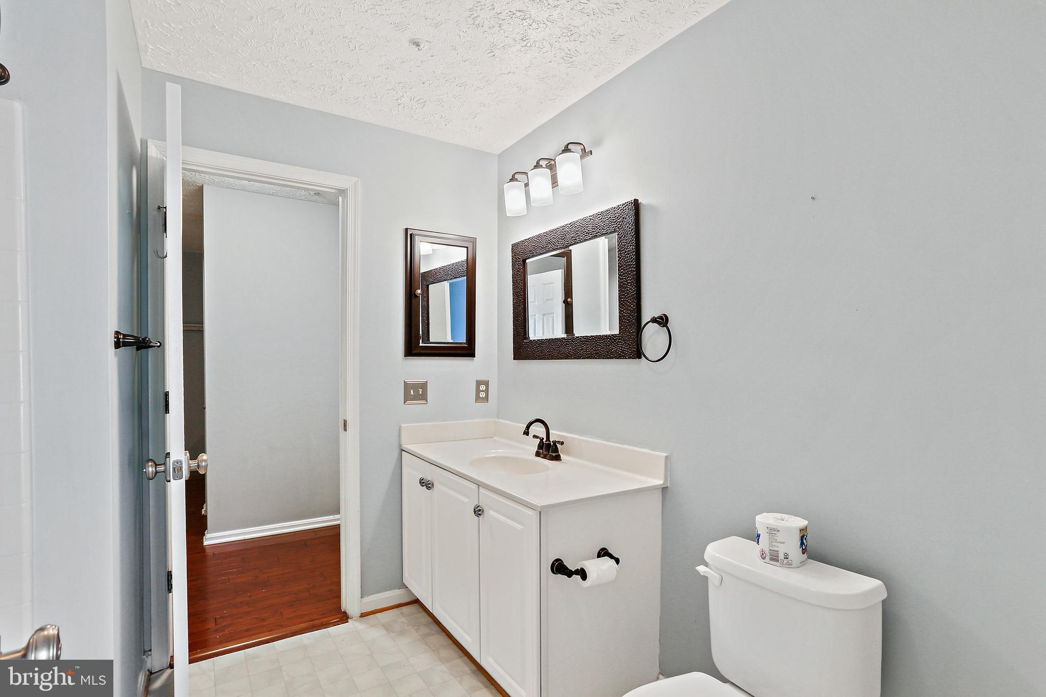 WINDGATE CONDO - Residential