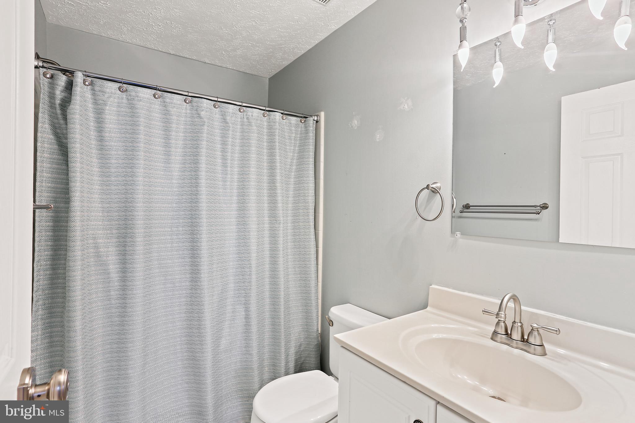 WINDGATE CONDO - Residential