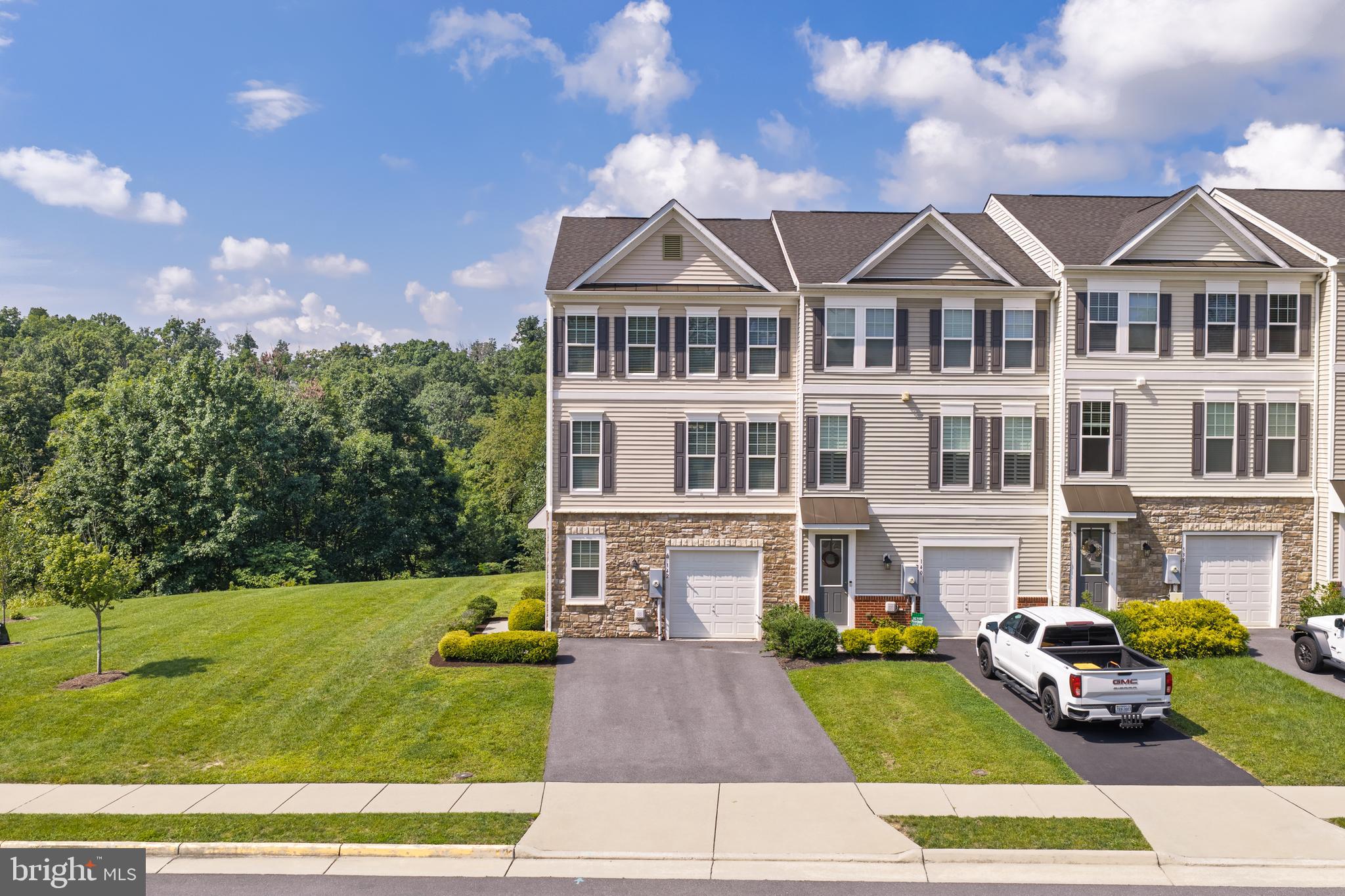 142 SEQUOIA DRIVE