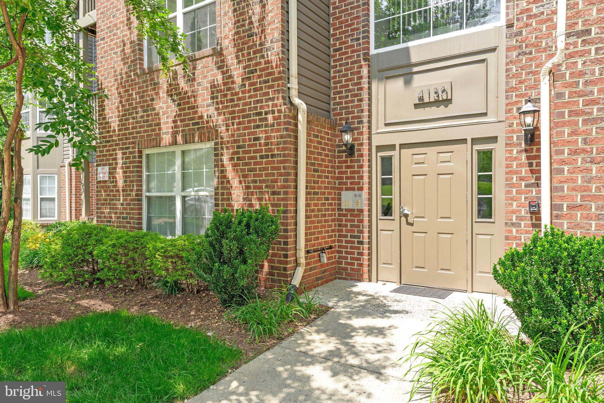 FAIRMONT CONDO - Residential Lease