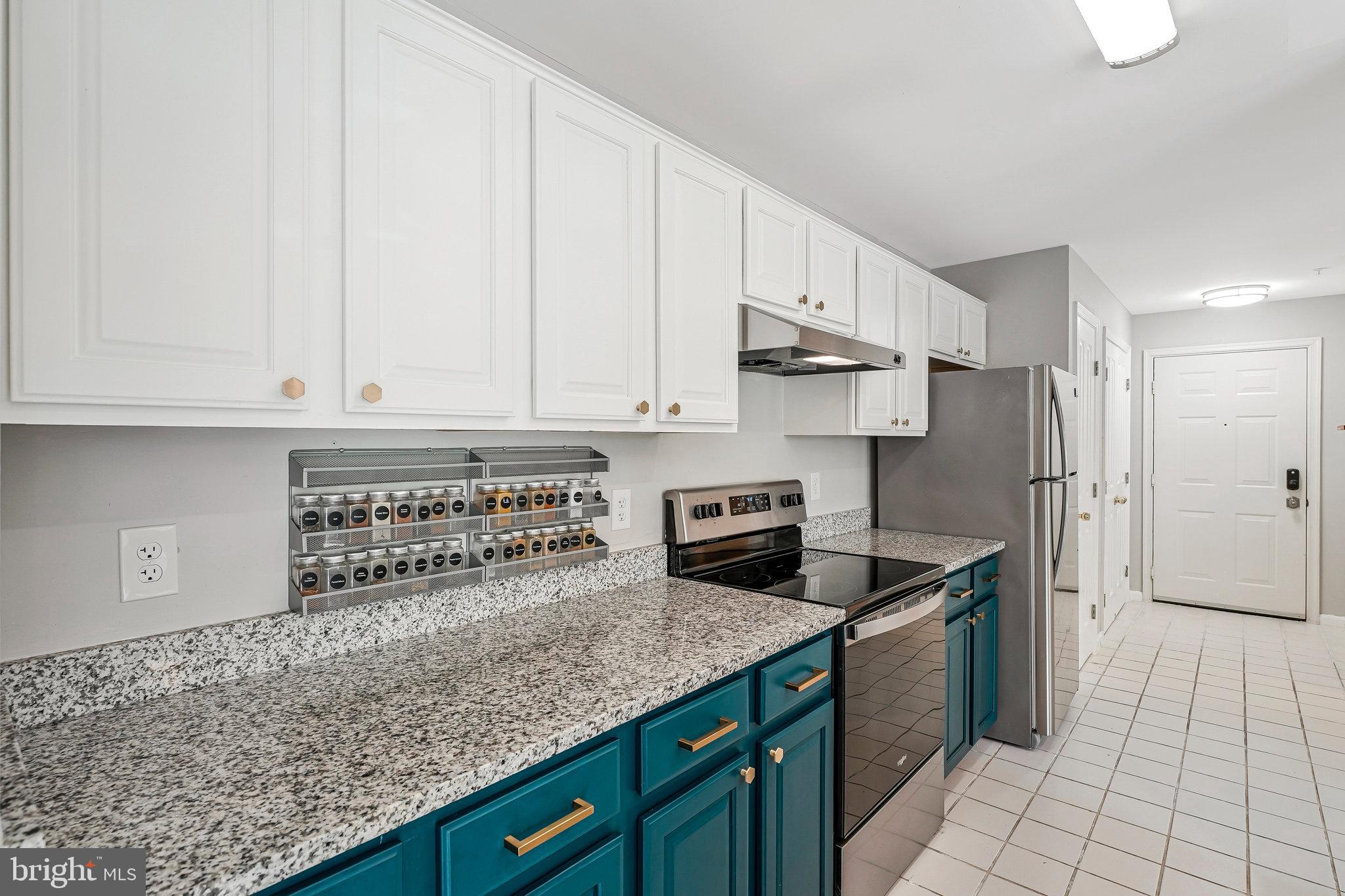 FAIRMONT CONDO - Residential Lease